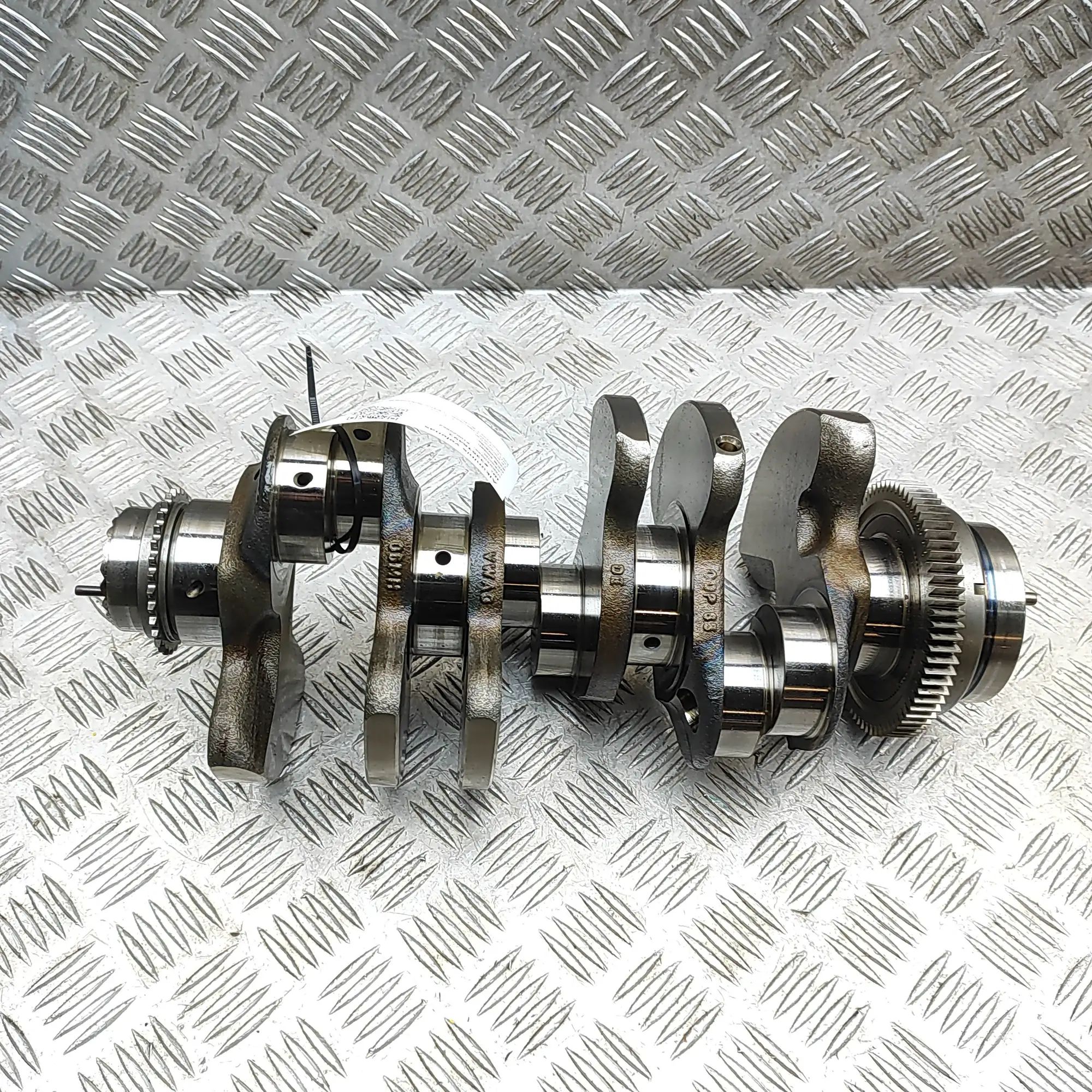 Volkswagen Touareg коленчатый вал 06M105221AA, 06M105019AM Crankshaft VW TOUAREG ...