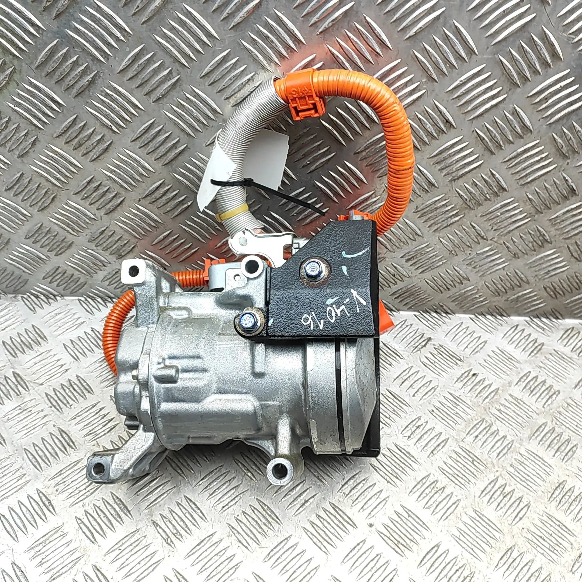 Honda CR-V Air Condition A/C Pump 042400-0552, 38800-5RD-E01 Air Condition A/C Pu...