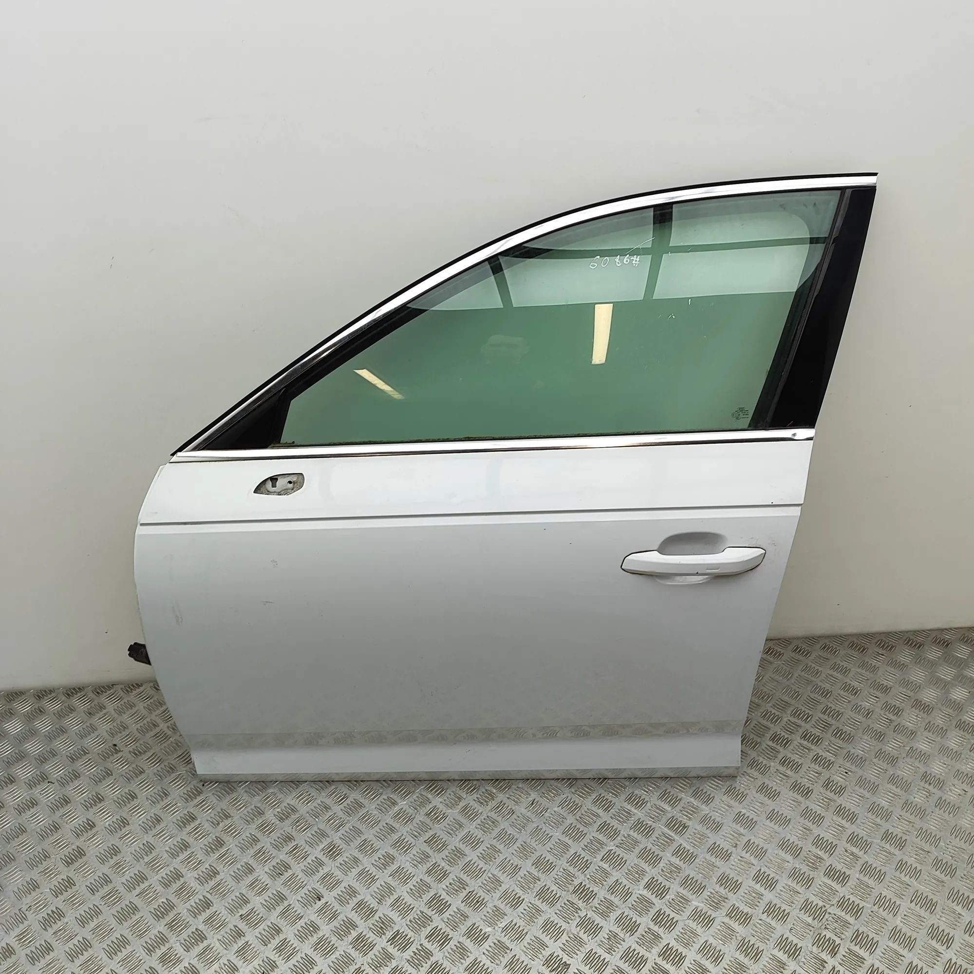 Audi A4 (B8) Front Left Door 8W0831051 Front Left Door AUDI A4 (8W2, B9) (20...