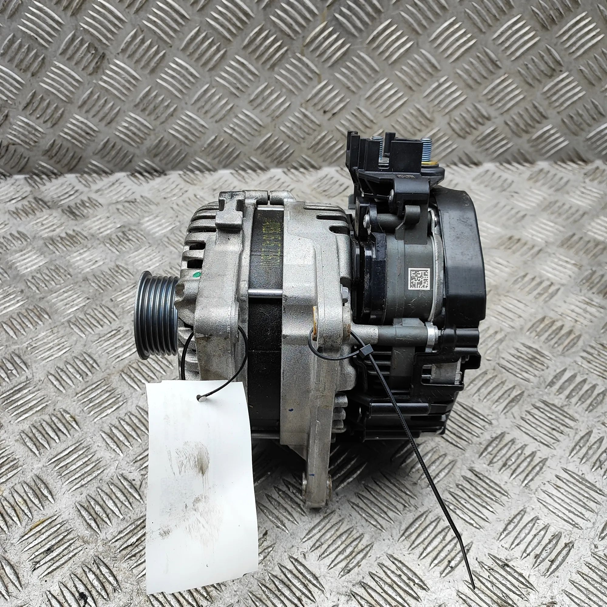Ford Puma Alternator Generator P1T1-11238-BA Alternator Generator FORD PUMA (J...