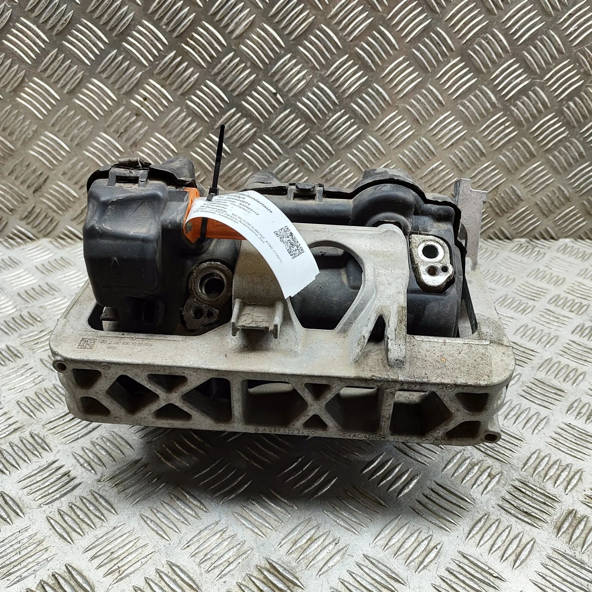 Mercedes-Benz EQS (V297 / X296) Air Condition A/C Pump A2978307002, A0008305404 Air Condition A/C Pump...