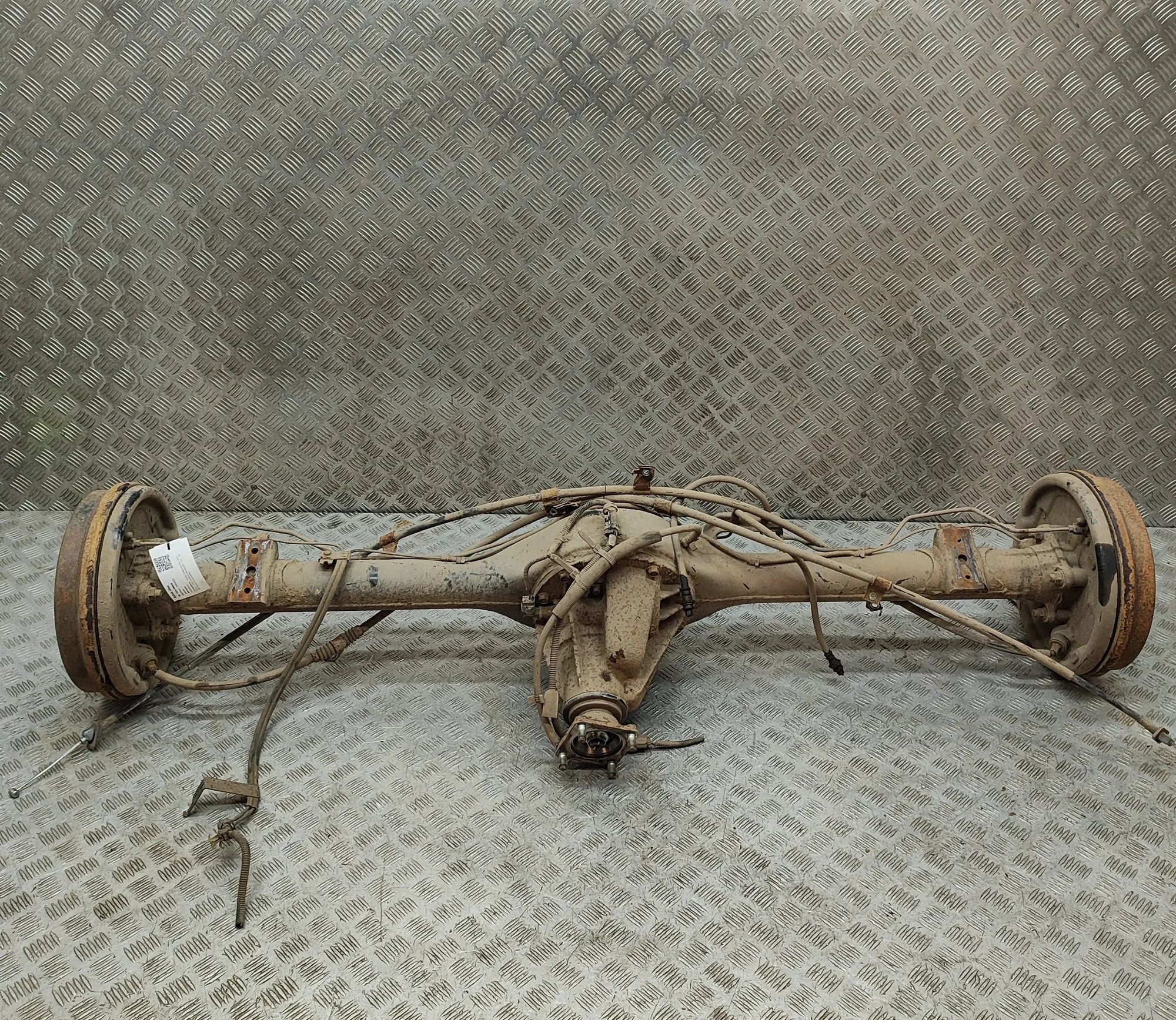 Isuzu  D-Max Rear Axle 8984818581, 8983952190, 8983952370 Rear Axle IS...