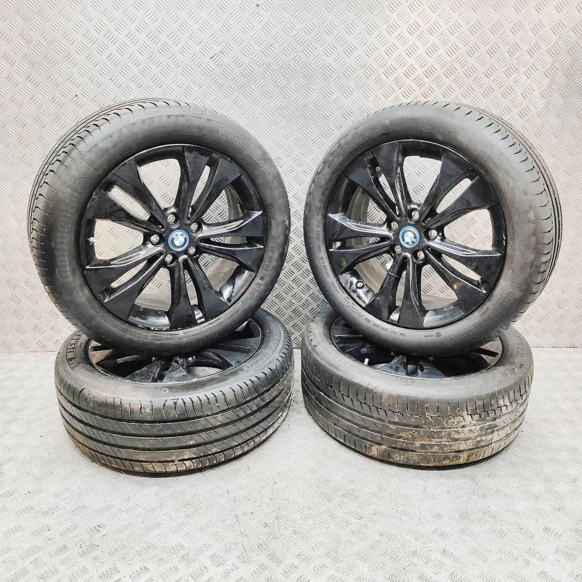 BMW X1 (F48) Alloy Wheel Set