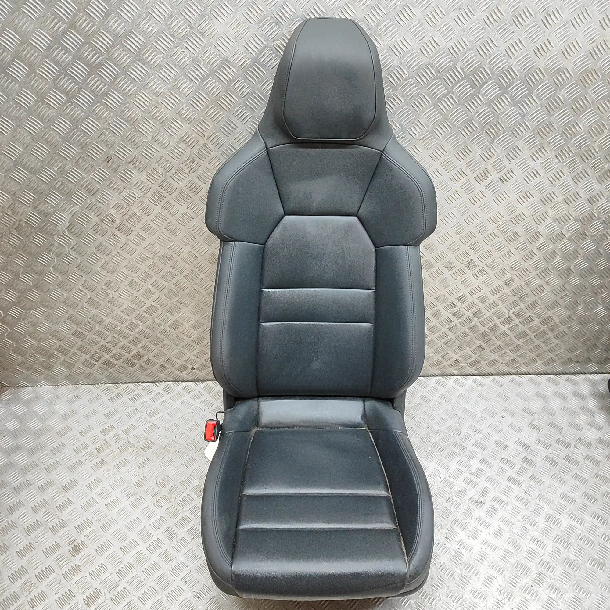 Audi e-tron GT (FW) Front Left Seat 4J3881405, 4J3881805, 9J1881105A Front Left Sea...