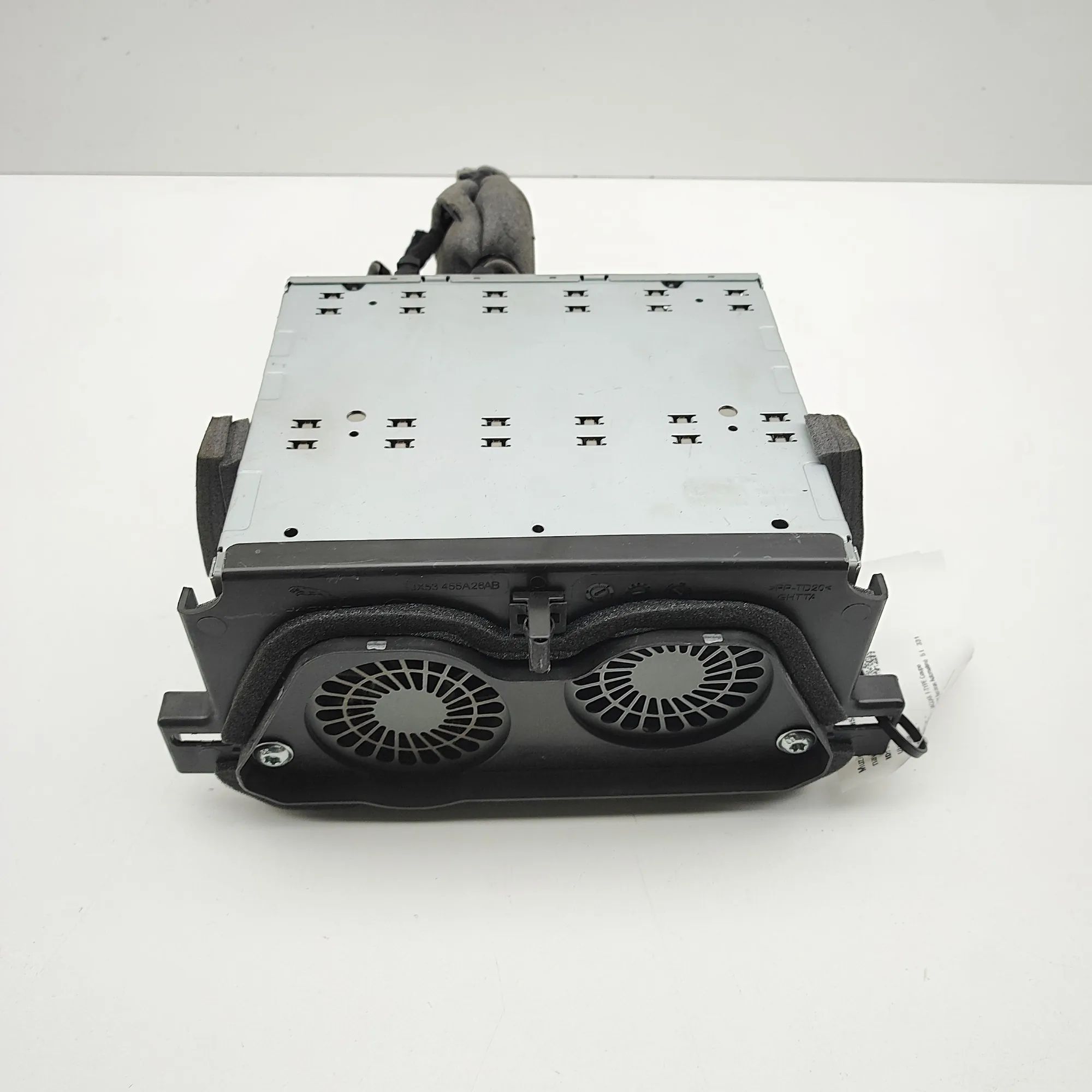 Jaguar F-Type Music Navi CD Radio Player Head Unit KW93-19C211-PK Music Navi CD Radio Player Head ...