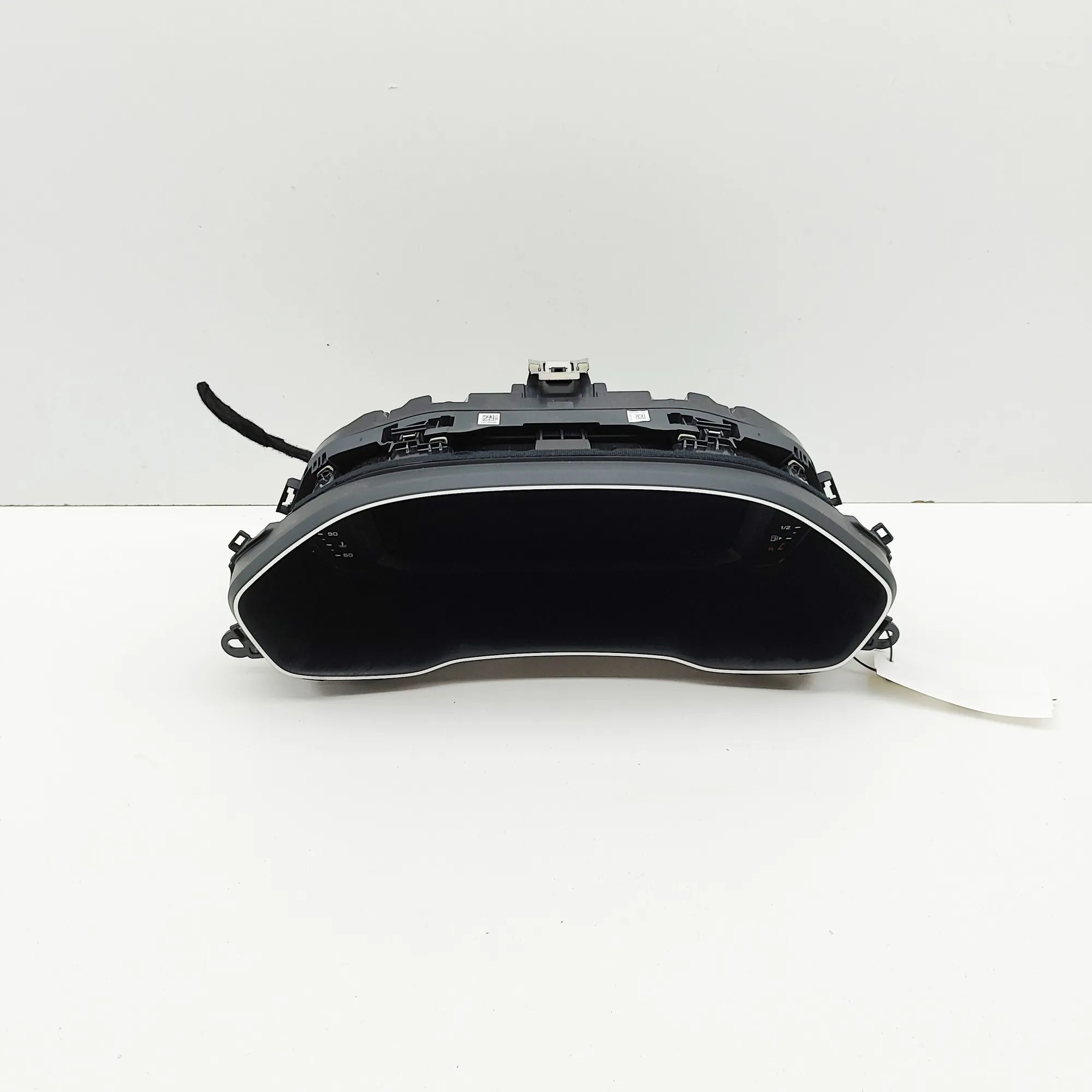 Audi Q3 (F3) Instrument Cluster Speedometer A3C0315970001, 83A920700B Instrument Cluster Sp...