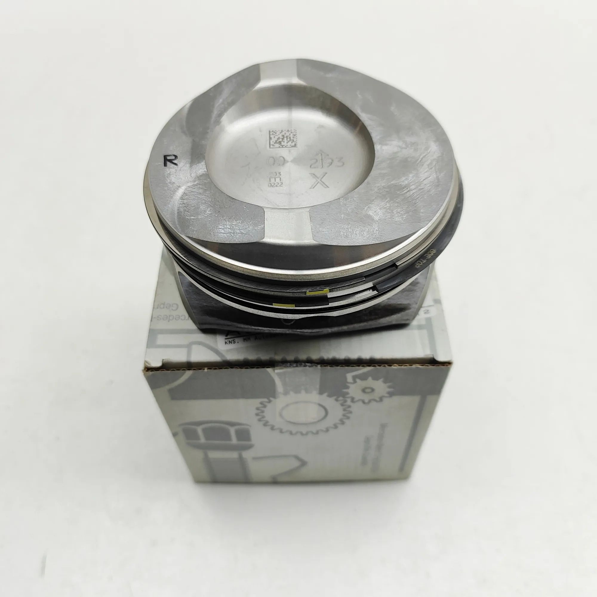 Mercedes-Benz CLS (C257) Piston A2720309317, A272030931764 Piston MERCEDES-BENZ...