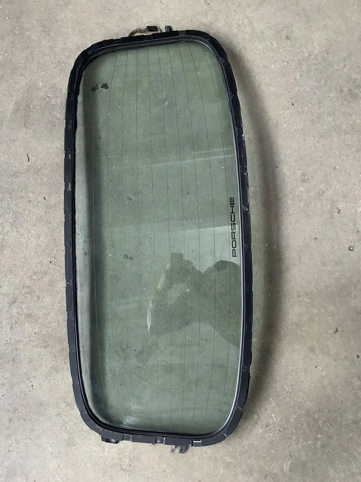 Porsche 911 (996) Rear Window glass Rear Window Glass PORSCHE 911 (Cabrio 997) (200...