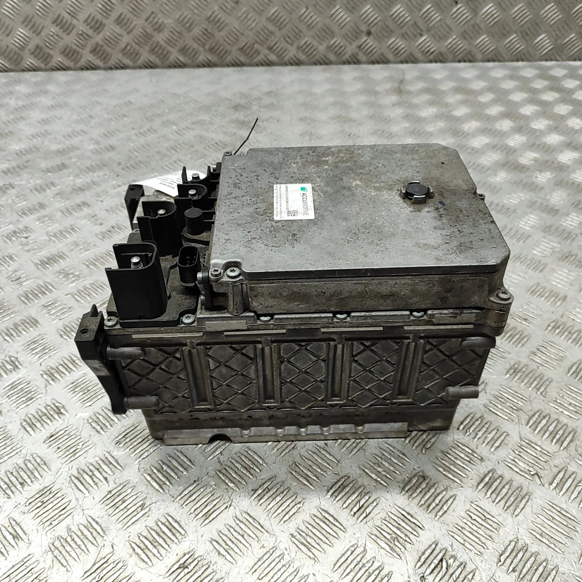 Mercedes-Benz A (W176) akku A0009025048, A0009024543, A0009010908, A0009013...