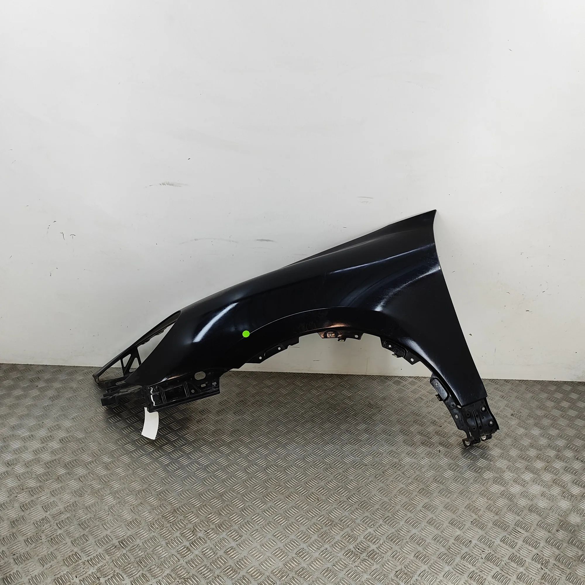 Porsche Cayenne Front Left Fender 95850303100, 958.503.031.00 Front Left Fender P...
