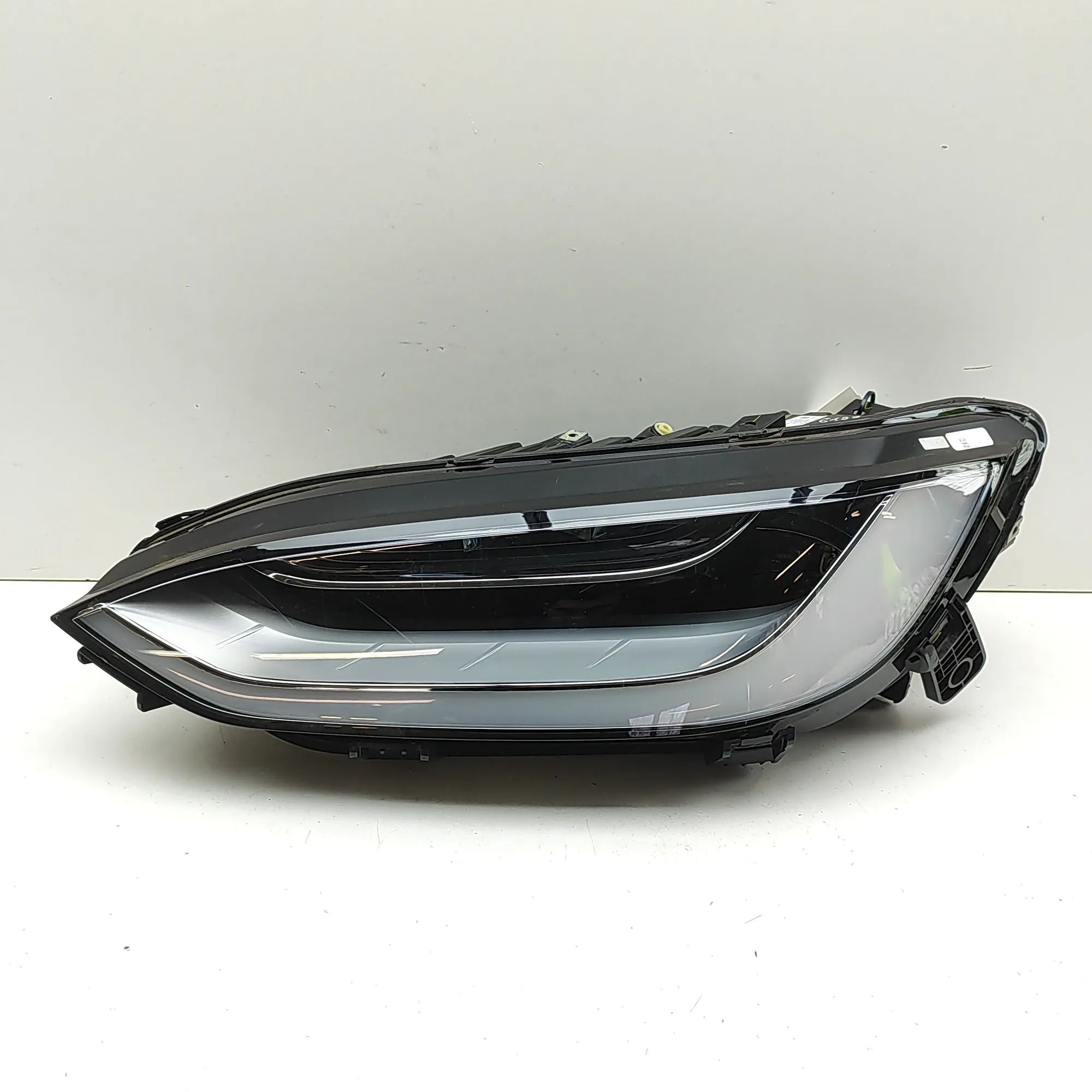 Tesla Model X Front Left Headlight 00201024-06, 1034320-00-C Front Left Headlight ...