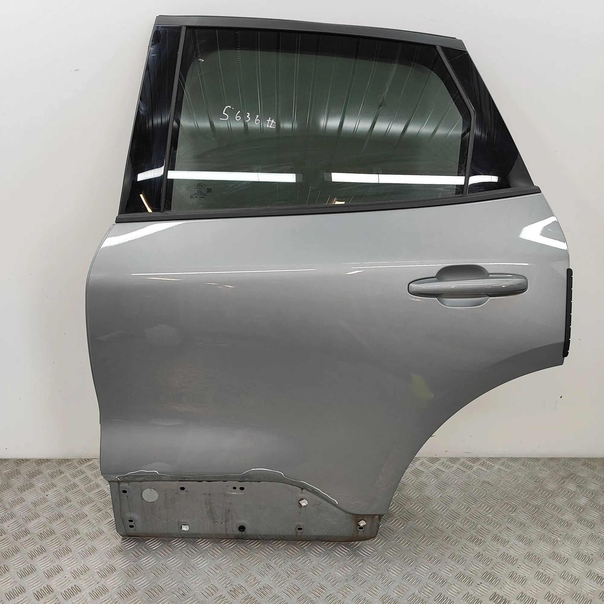 Ford Kuga Rear Left Door PLV4B-S24631-AN, LV4B-S24705-AC Rear Left Door ...