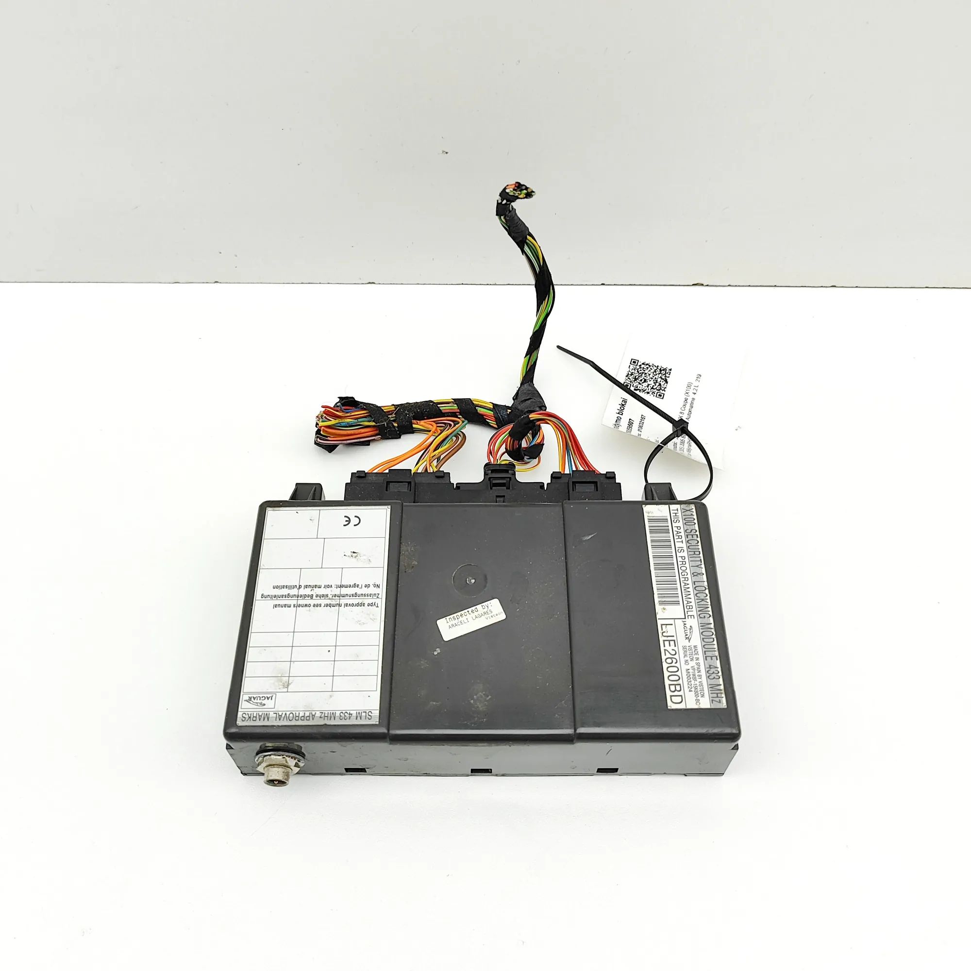 Jaguar XK Central Locking Control Unit LJE-2600-BD Central Locking Control Unit JAGUAR...