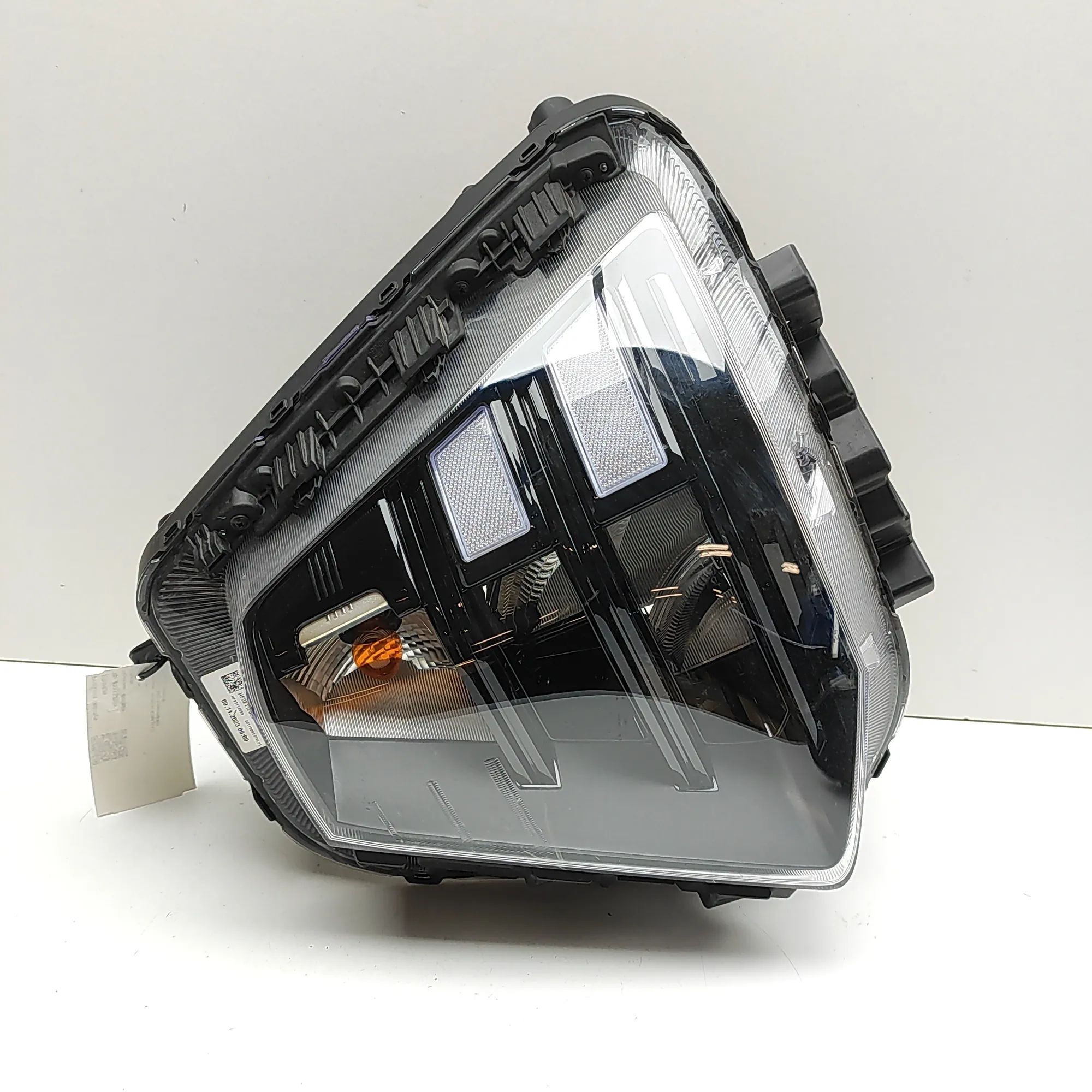 Hyundai Kona Front Right Headlight