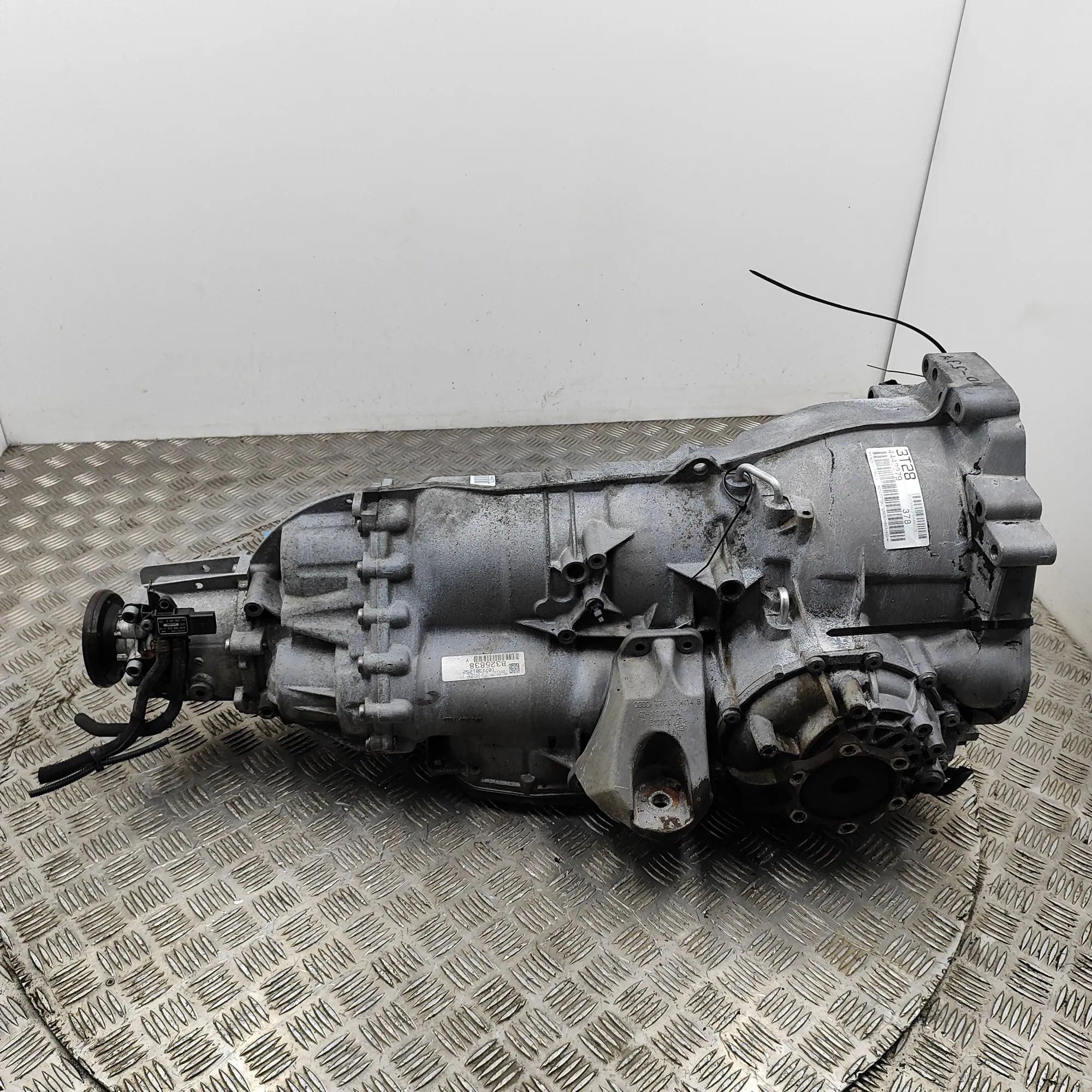 Audi A6 (C6) Gearbox KHB, 1071301252, 6HP-19 Gearbox AUDI A6 (Allroa...