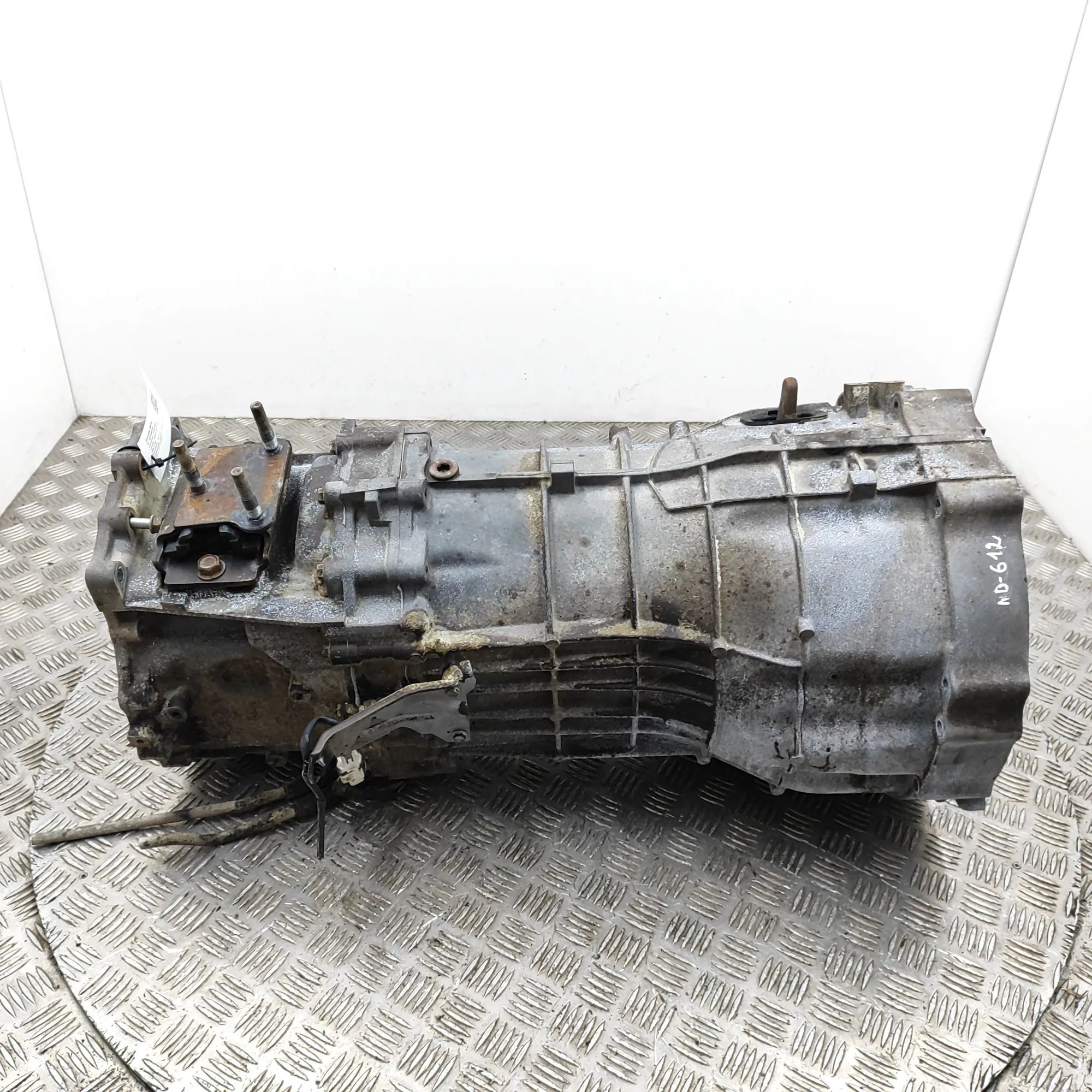 Nissan Pick Up / Navara / NP300 (D22) Gearbox 32101-5X40-A Gearbox NISSAN NP300 (NAVARA D40) ...