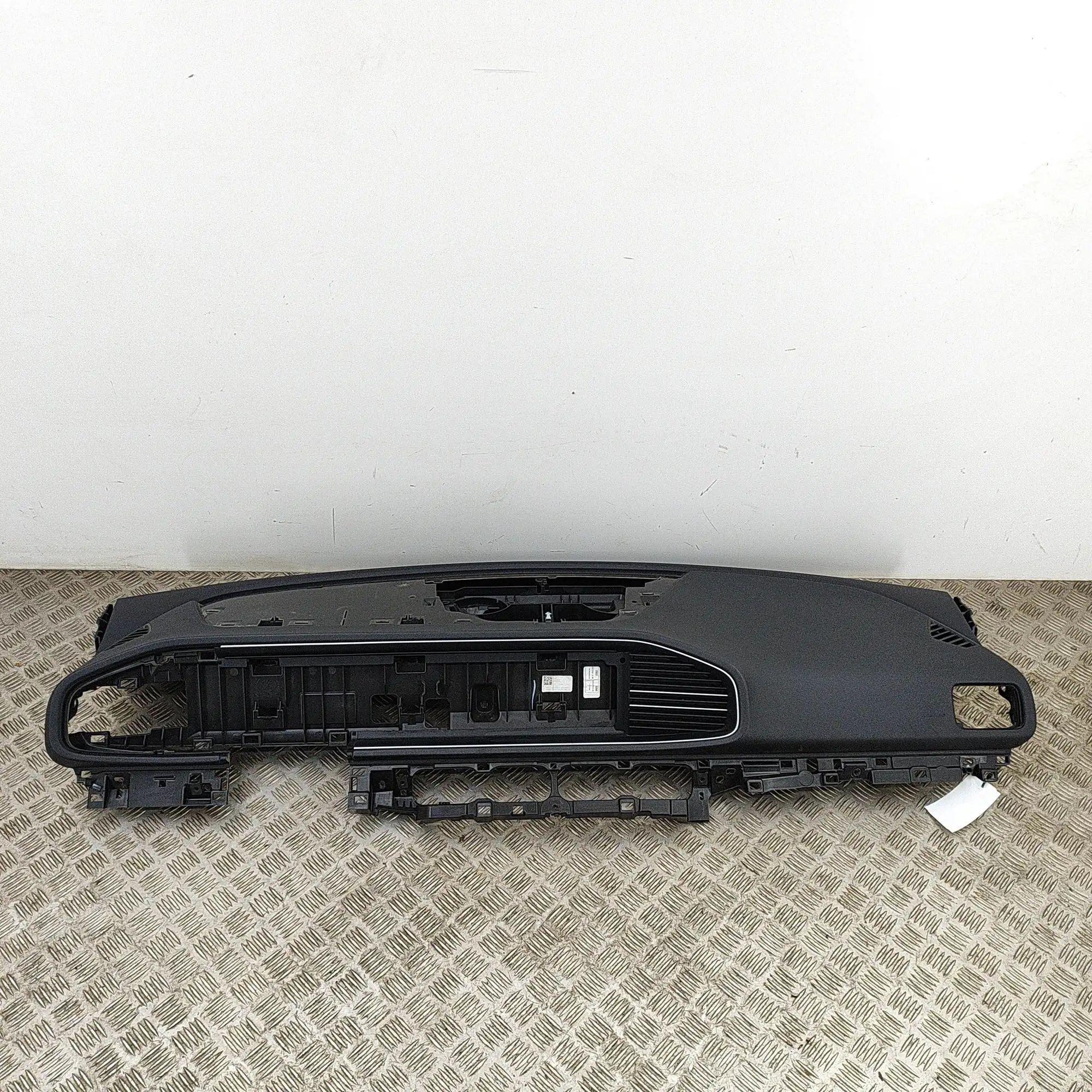 Mercedes-Benz GLE (W167) Dashboard A1676809700 Dashboard MERCEDES-BENZ GLE (W167) ...