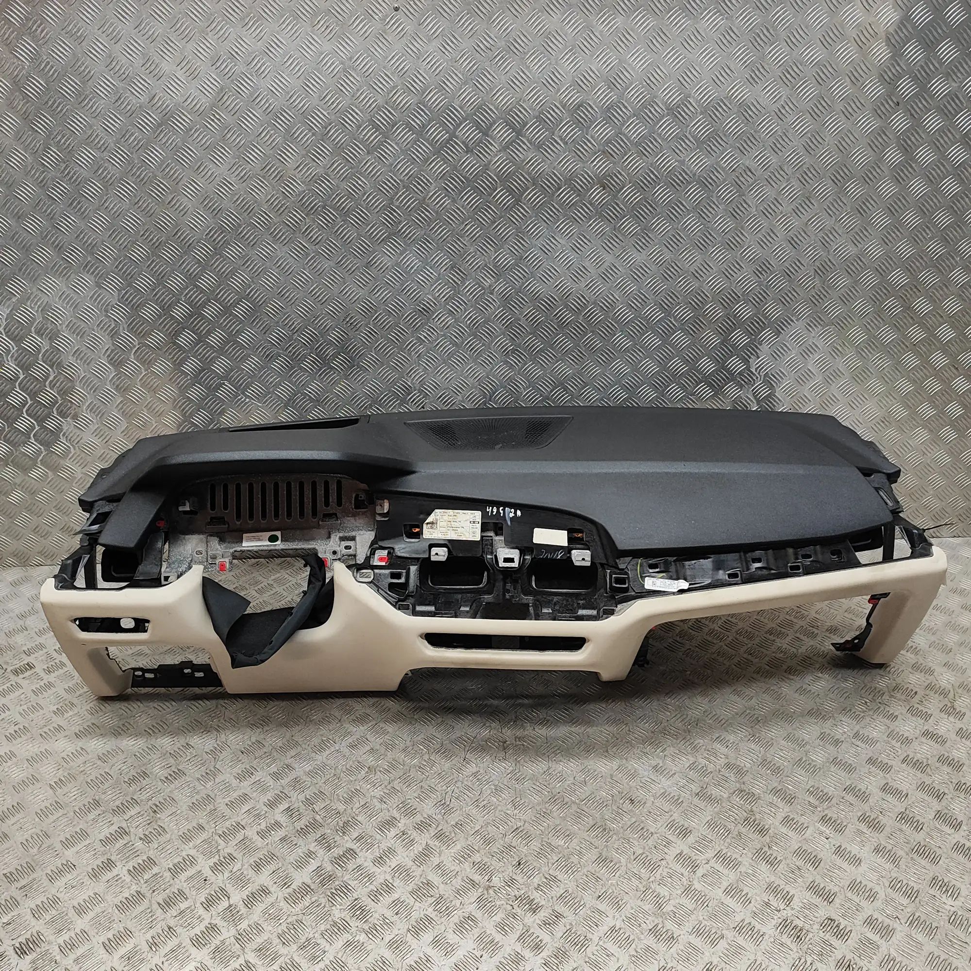 BMW X5 (G05) Dashboard 9471898 Dashboard BMW X5 (G05) (2018-...)

Part...