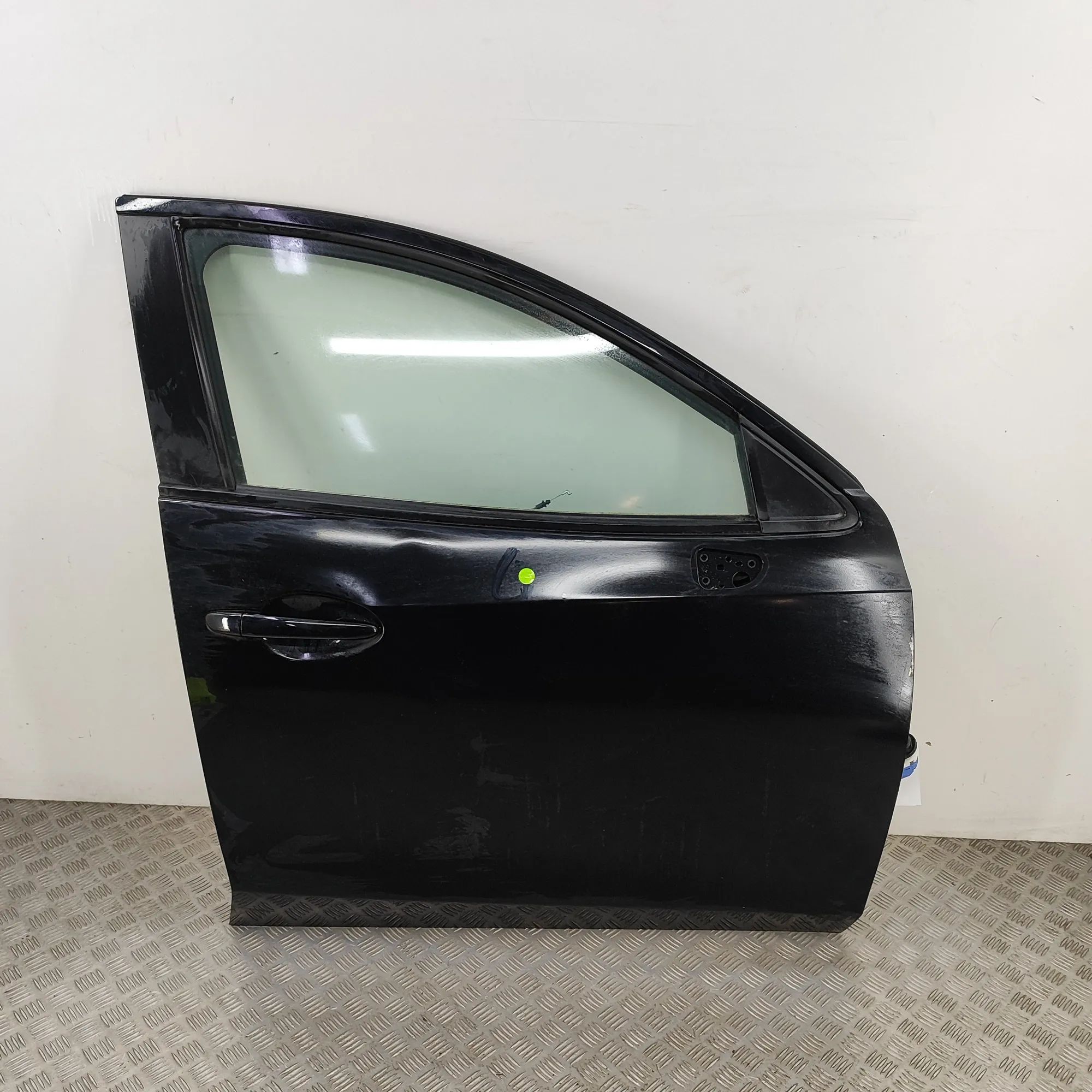 Mazda 2 (XP21) Front Right Door D0Y0-58-02XF Front Right Door MAZDA 2 (DL, DJ) ...