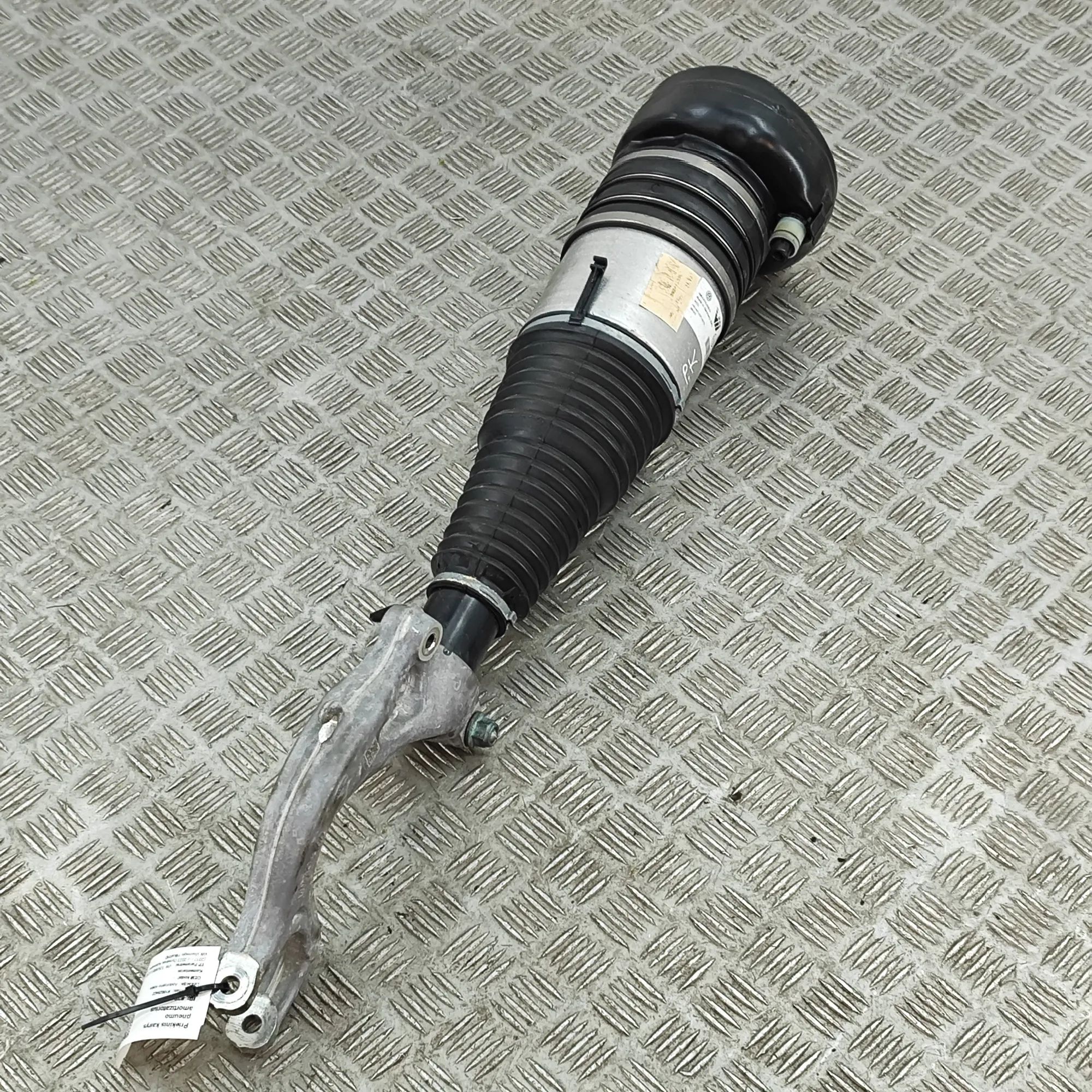 Volkswagen Touareg Front Left Air Shock Absorber 4M4616039Q Front Left Air Shock Absorber VW TOU...