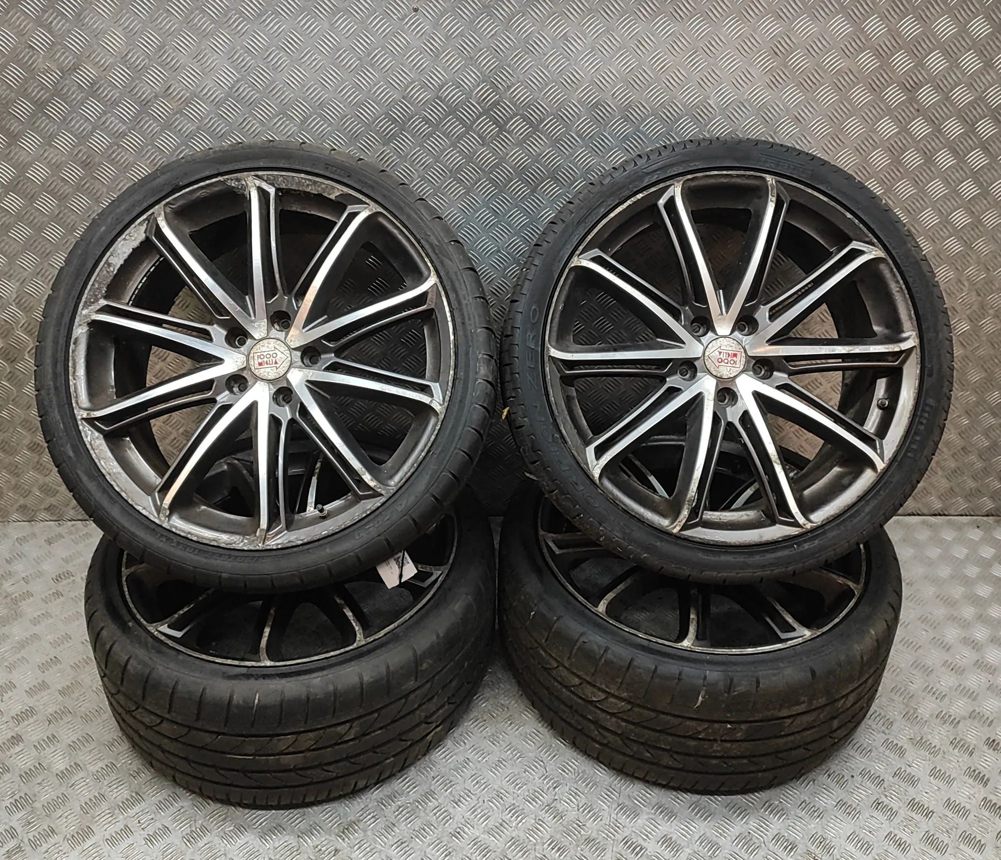 Porsche Cayenne Alloy Wheel Set MM1007-22 Alloy Wheel Set PORSCHE CAYENNE (9PA)...