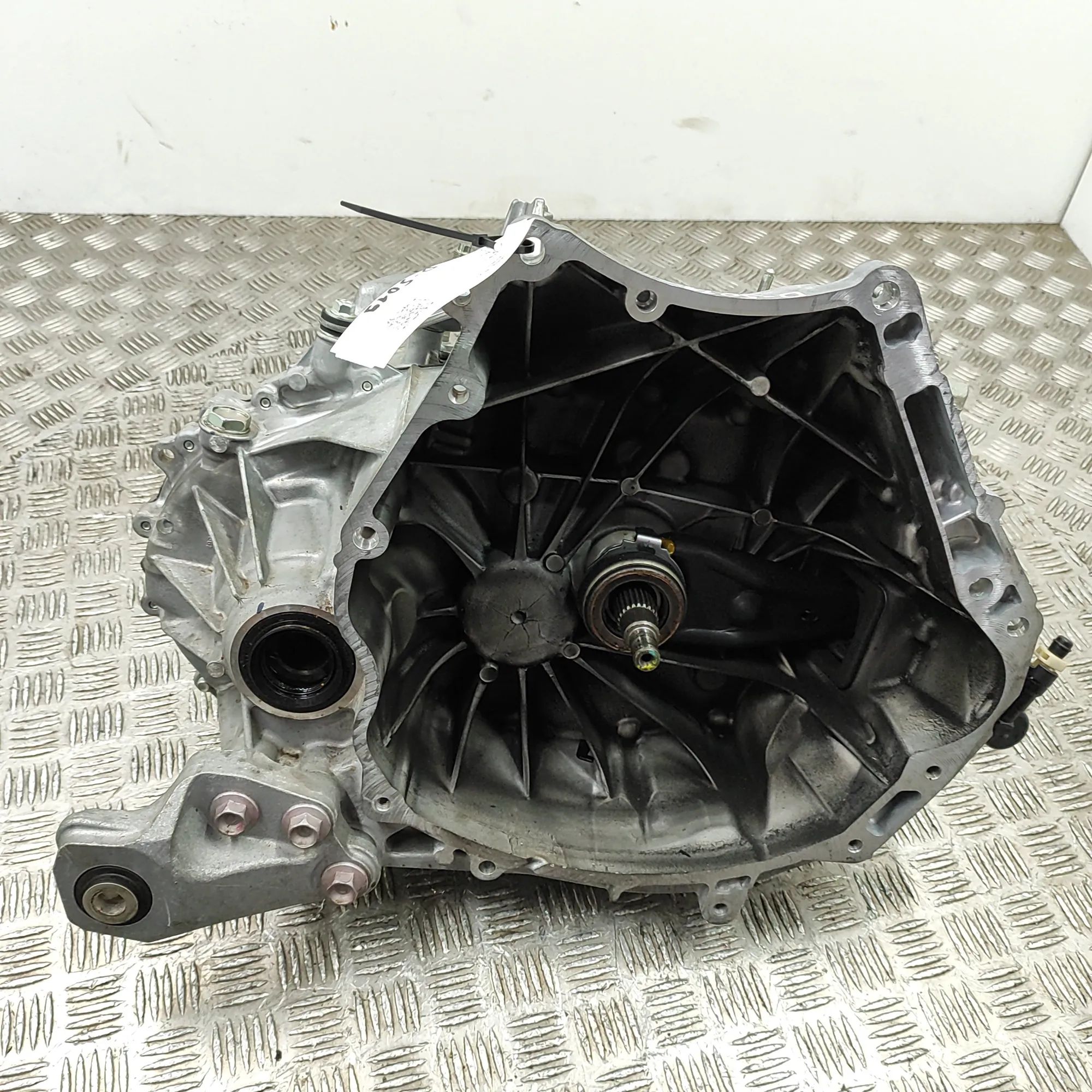 Mazda 3 (BP) Gearbox CB12-03-000 Gearbox MAZDA CX-3 (0 DM) (2019-......