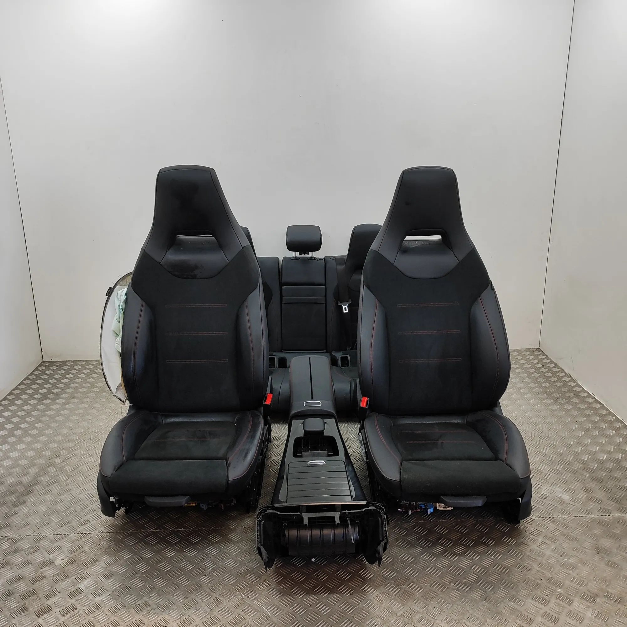 Mercedes-Benz CLA (C118) Interior Seats W/ Door Cards Kit A0009104512, A1779205203, A1779201300, A1779205...
