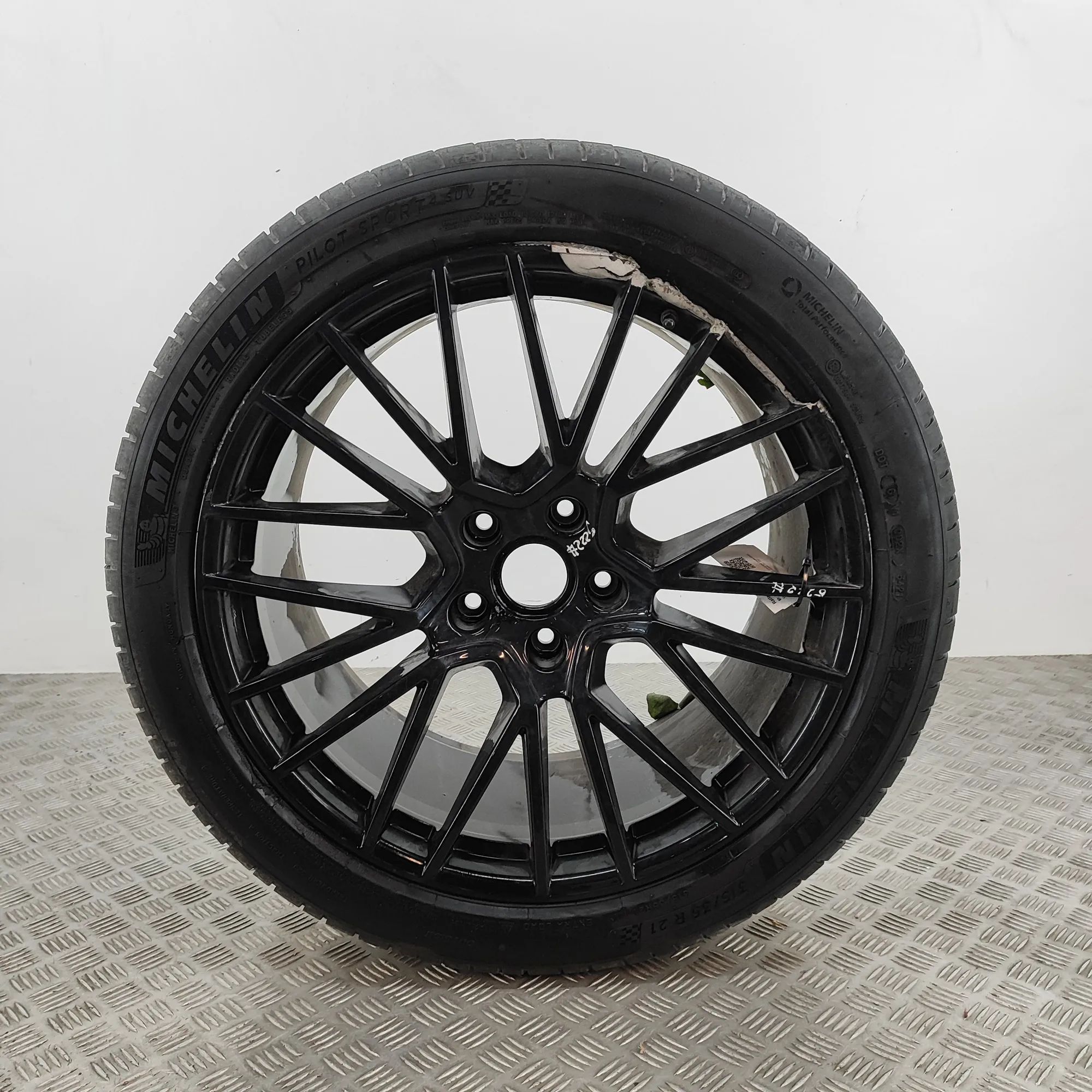 Porsche Cayenne Alloy Wheel 9Y3.601.025.AC, 9Y3601025AC Alloy Wheel PORSCHE...