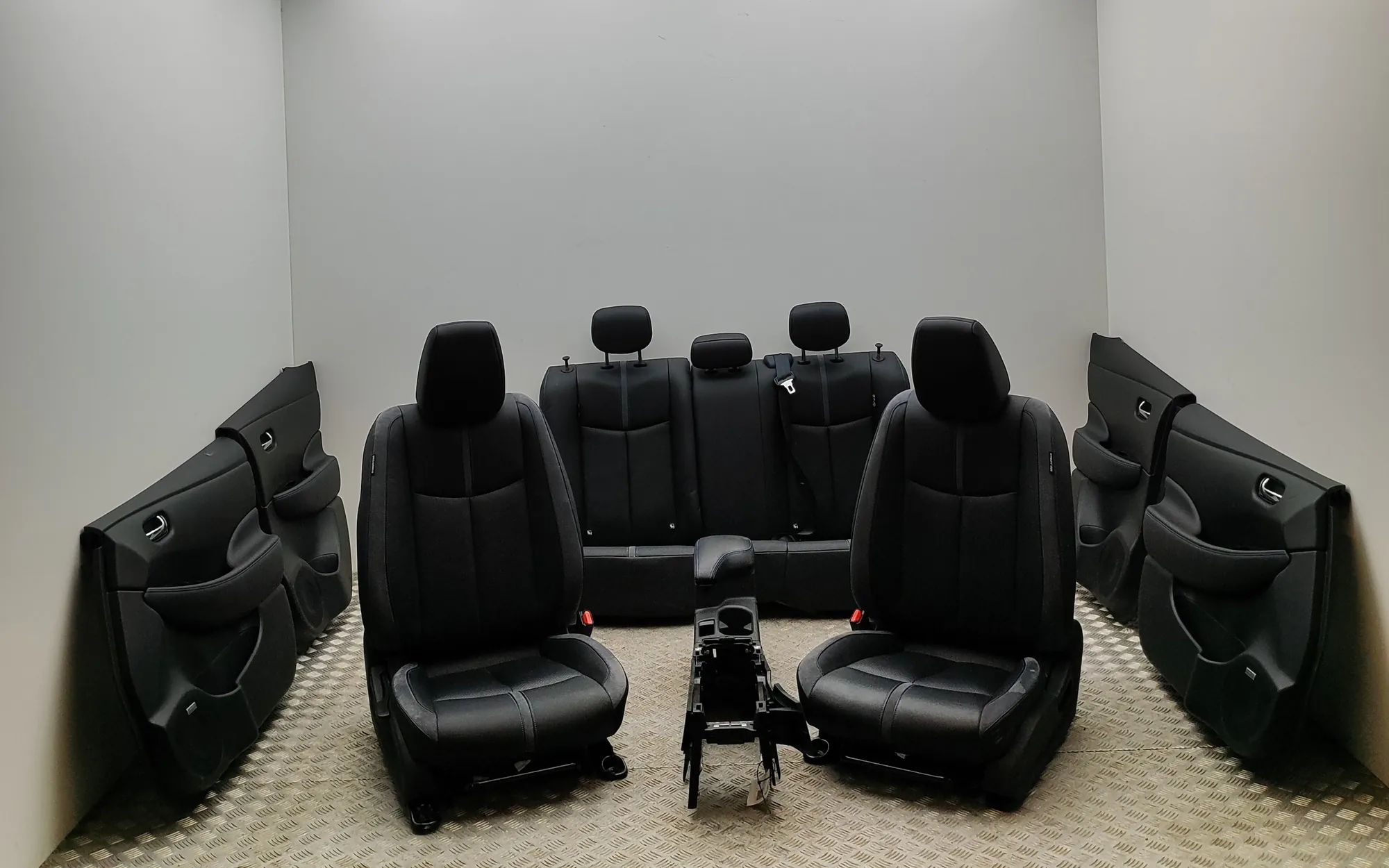Nissan Leaf Interior Seats W/ Door Cards Kit 80922-3NL0A, 80923-3NL0A, 82911-3NL0A, 96993-5S...