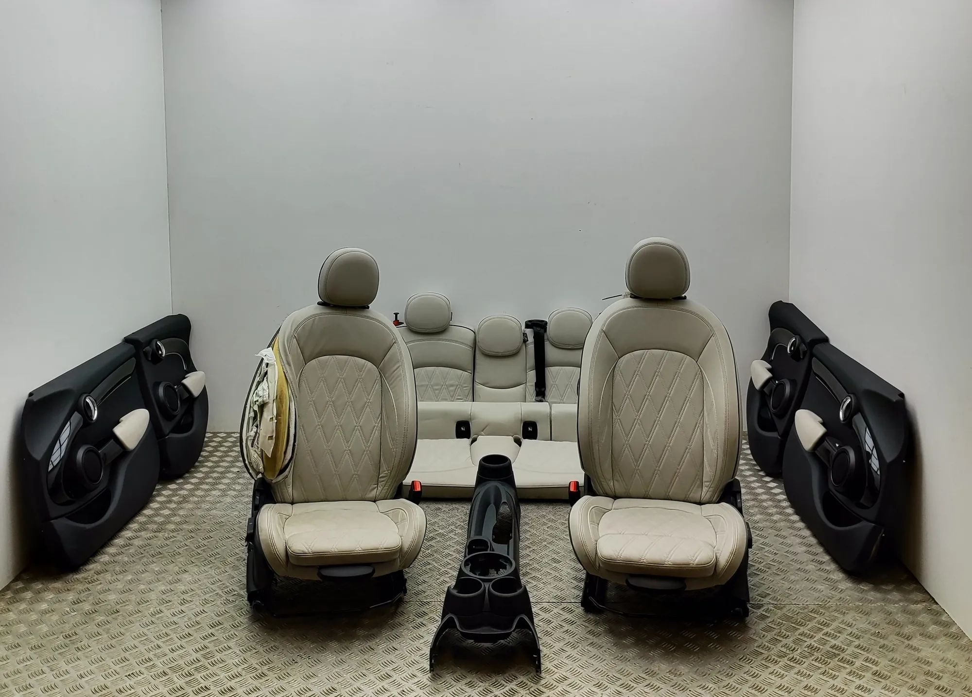 Mini One, Cooper (F55 / F56 / F57) Interior Seats W/ Door Cards Kit 9266622, 7322702, 7322648, 7322701, 7322647, 92...
