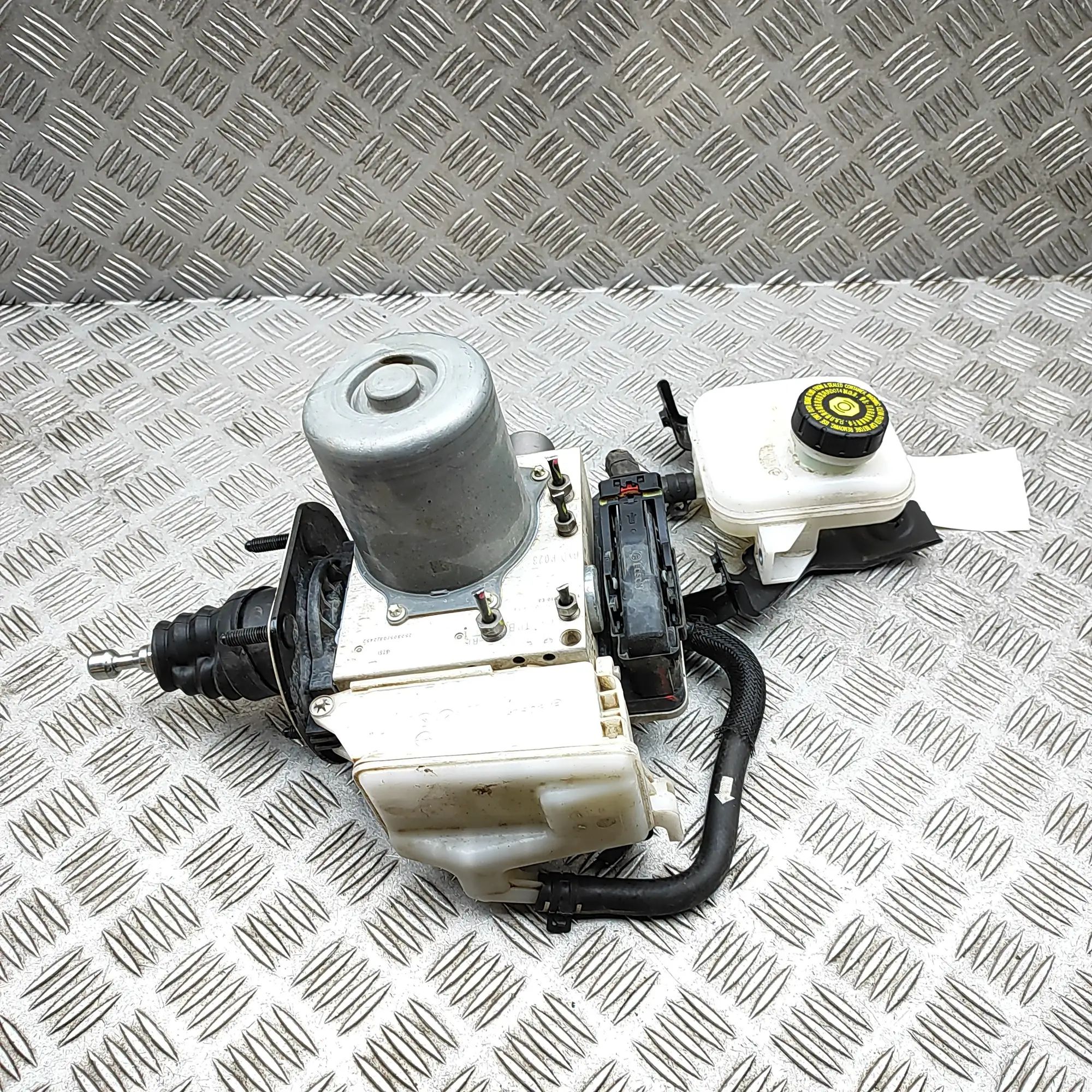 BYD Seal Brake Servo Booster 0265022634, 1261320910, STHA-3540020, EKEA-3540...