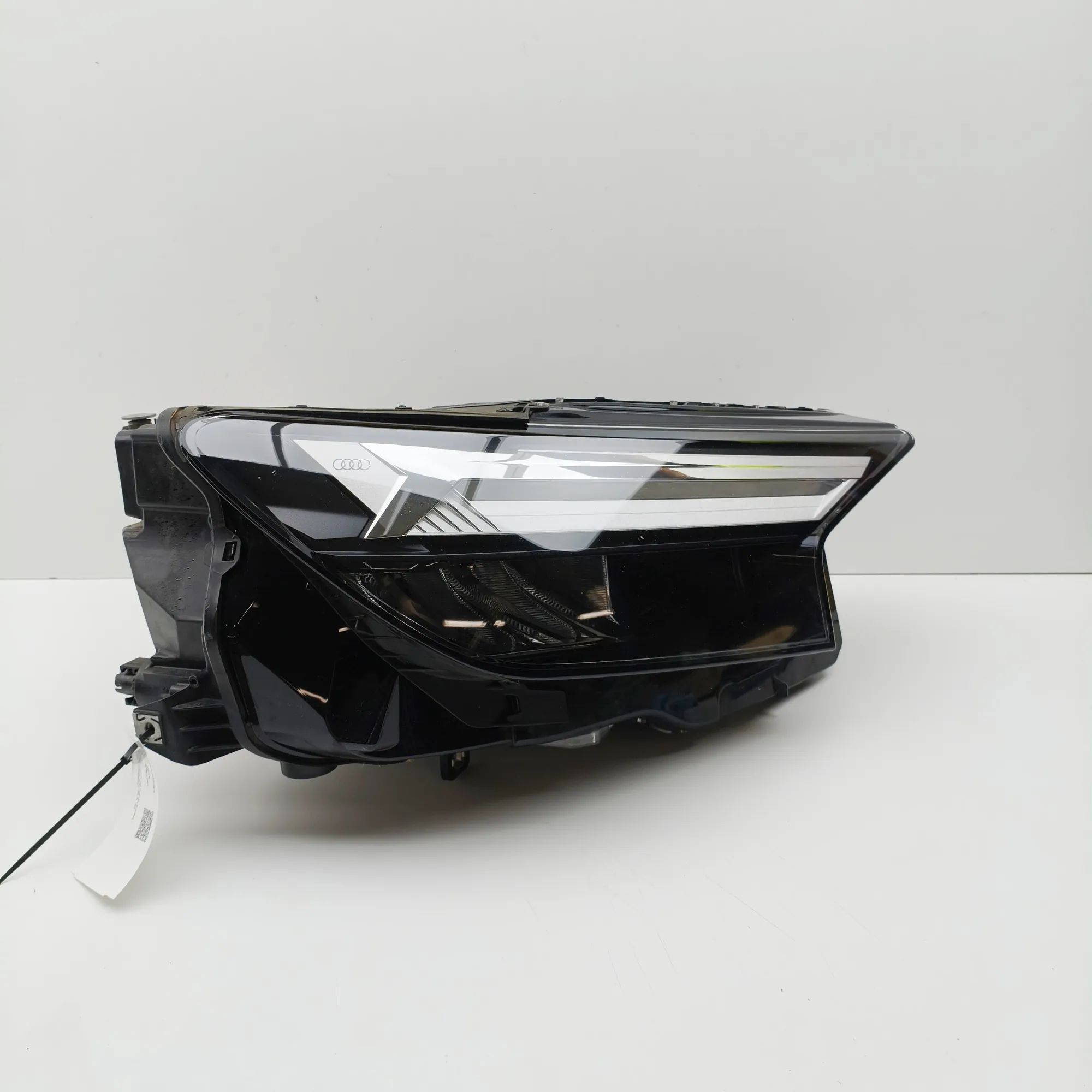 Audi Q4 e-tron Front Right Headlight 89A941034A Front Right Headlight AUDI Q4 (Sport...