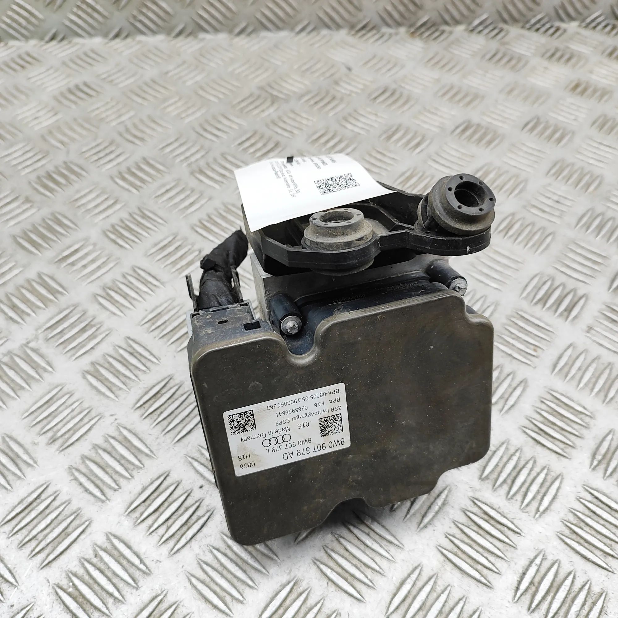 Audi A4 (B9) ABS pump 8W0907379L, 8W0614517AF, 8W0907379AD ABS Pump A...