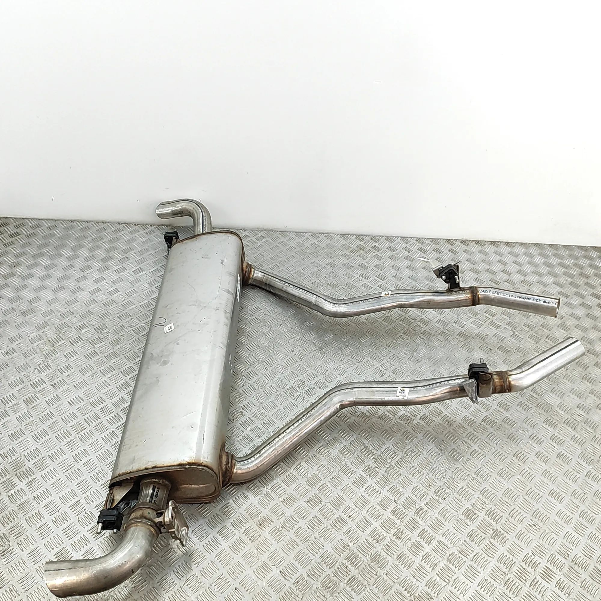 BMW X5 (G05) Exhaust 7935444 Exhaust BMW X5 (G05) (2018-...)

Part c...