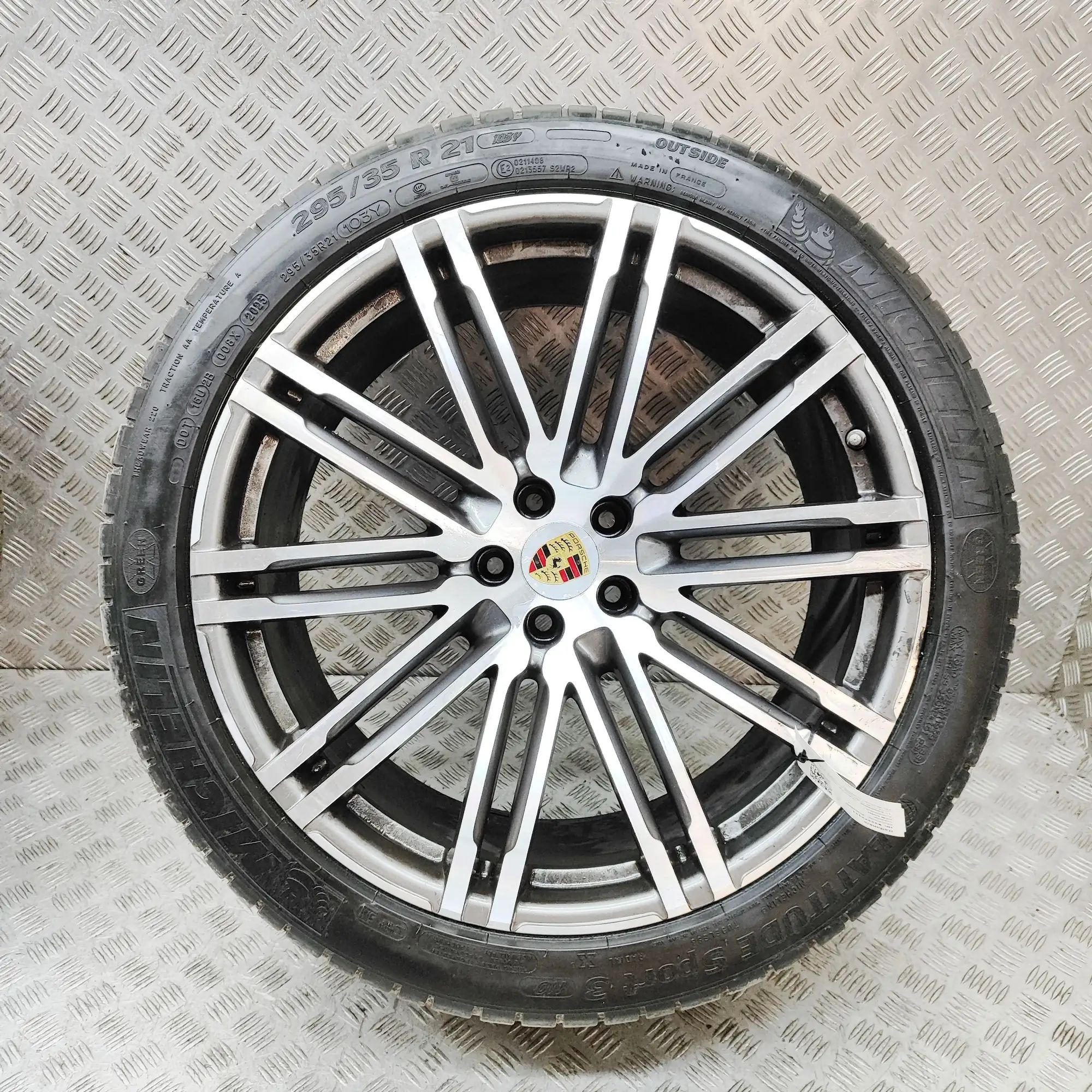 Porsche Macan Alloy Wheel