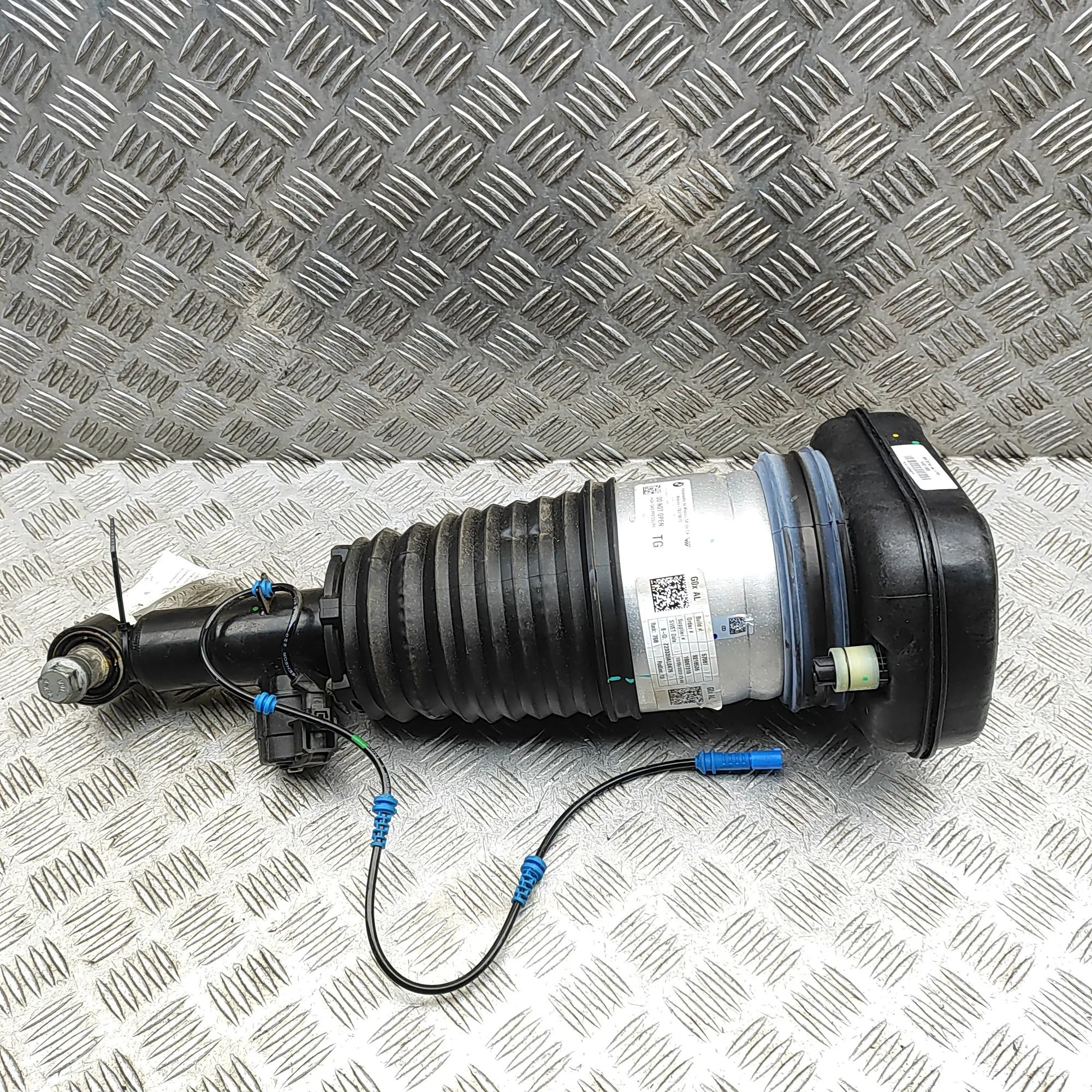 BMW X5 (G05) Rear Left Air Shock Absorber HH-AR0113-005, 78315615, 6869037 Rear Left Air ...