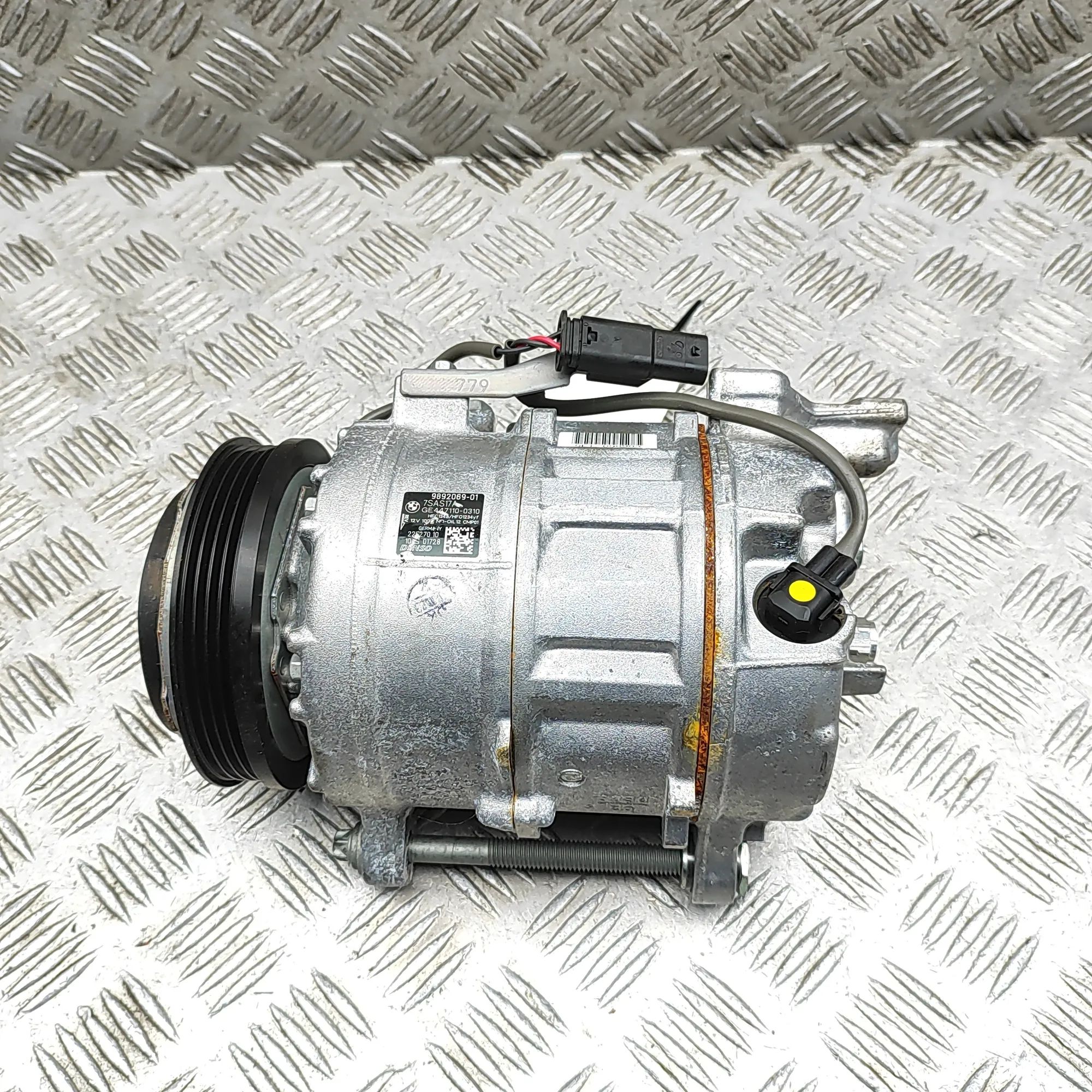 BMW X5 (G05) Air Condition A/C Pump GE447110-0310, 9892069 Air Condition A/C Pump B...