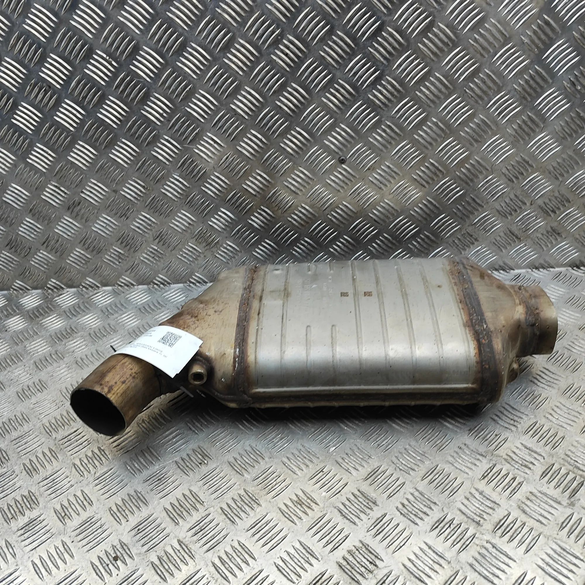 Mercedes-Benz A (W177) Catalyst Converter A2134905905 Catalyst Converter MERCEDES-BENZ E-...