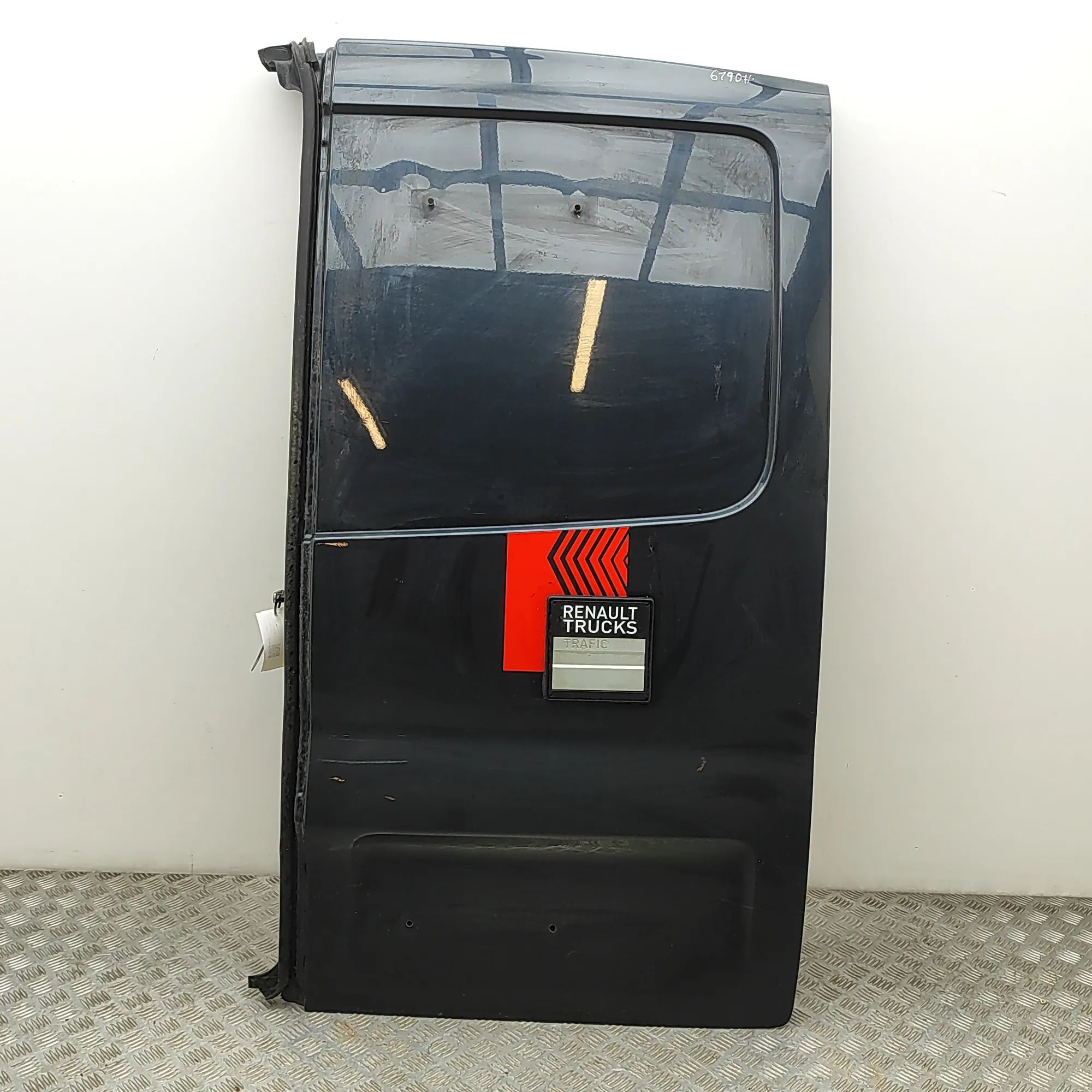 Renault Trafic Rear Right Door 901002765R Rear Right Door RENAULT TRAFIC (III ...
