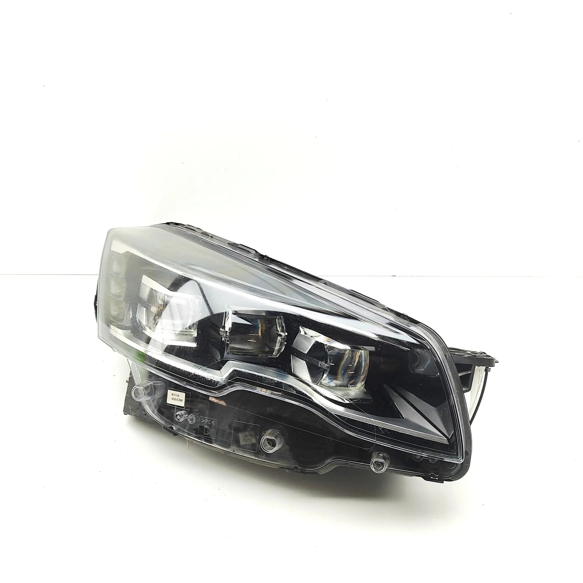 Peugeot 508 Front Right Headlight 9807241880 Front Right Headlight PEUGEOT 508 (S...