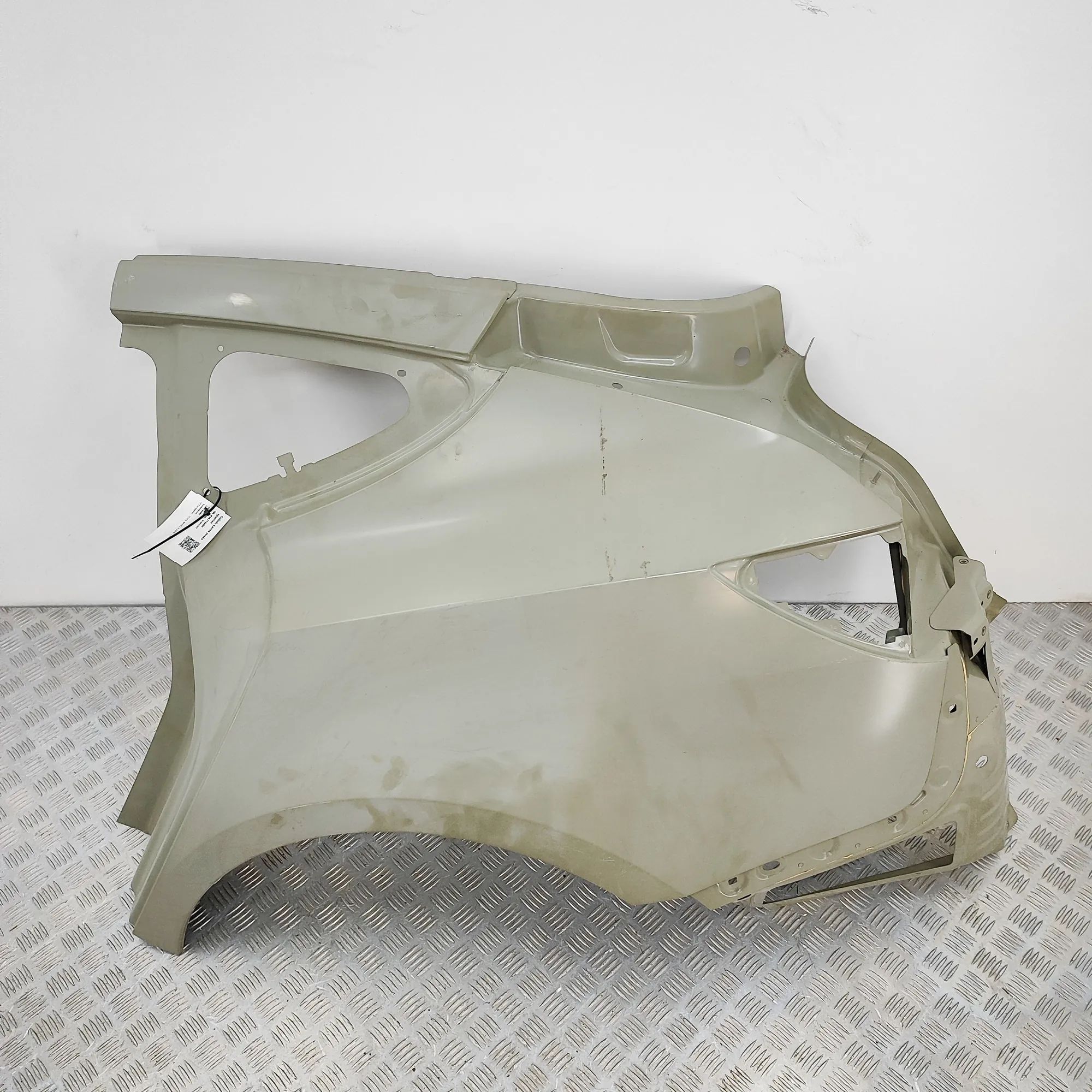 Tesla Model 3 Rear Left Fender 1073677-S0-A Rear Left Fender TESLA MODEL 3 (20...