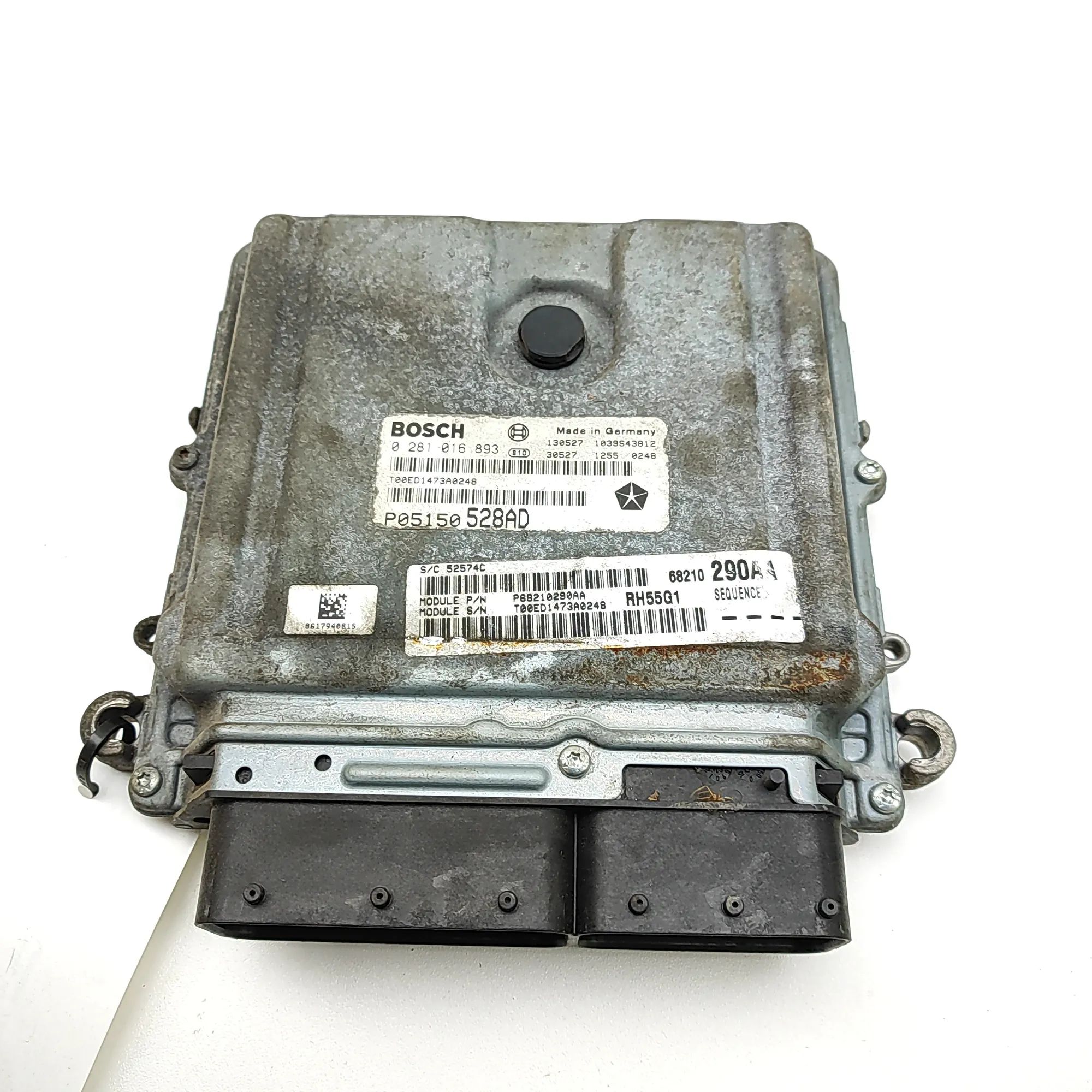 Chrysler Grand Voyager / Town & Country Engine Control Unit 05150528AD, 0281016893, 68210290AA, P68210290AA...