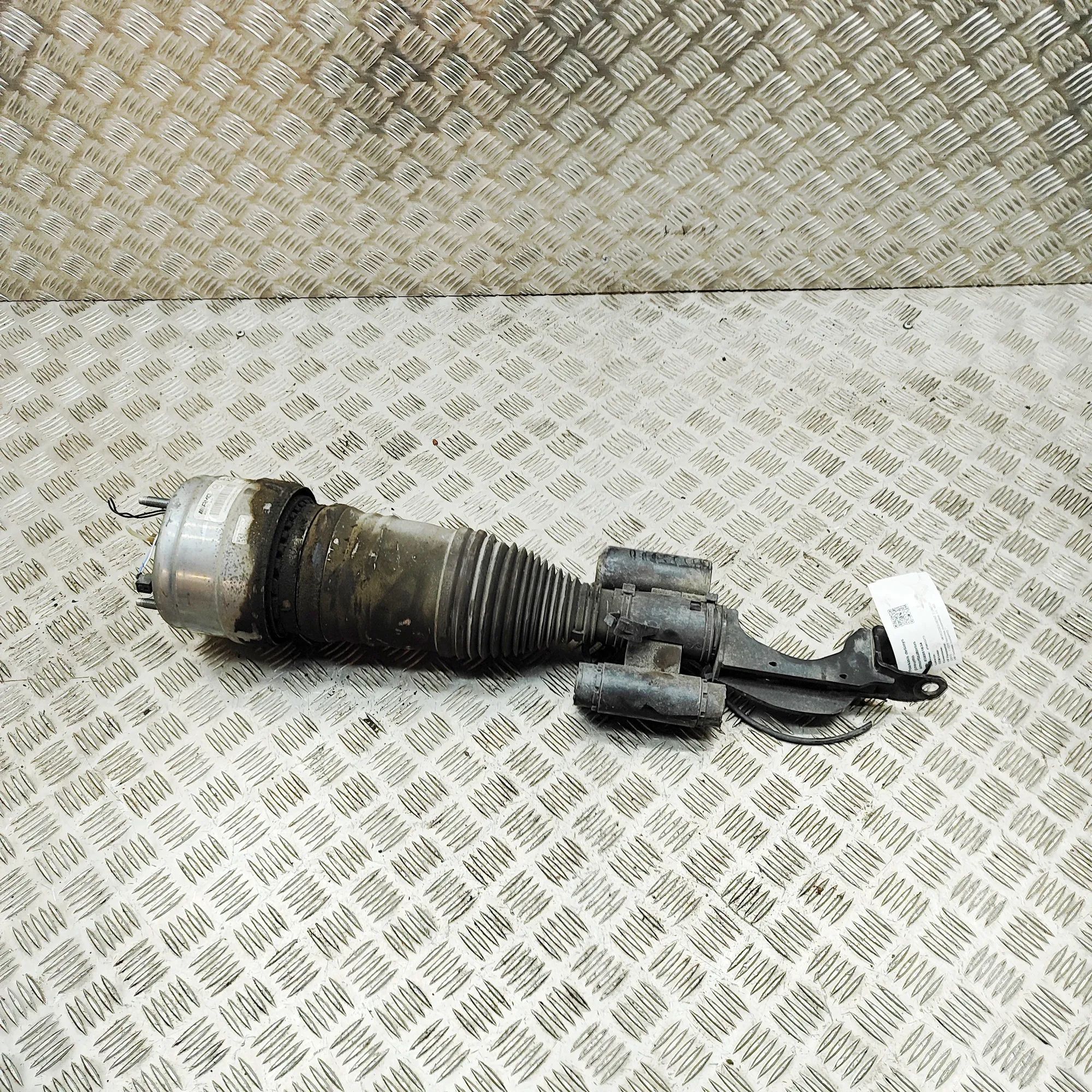 Mercedes-Benz A (W177) Front Right Air Shock Absorber A2133201602, A2533200801 Front Right Air Shock ...