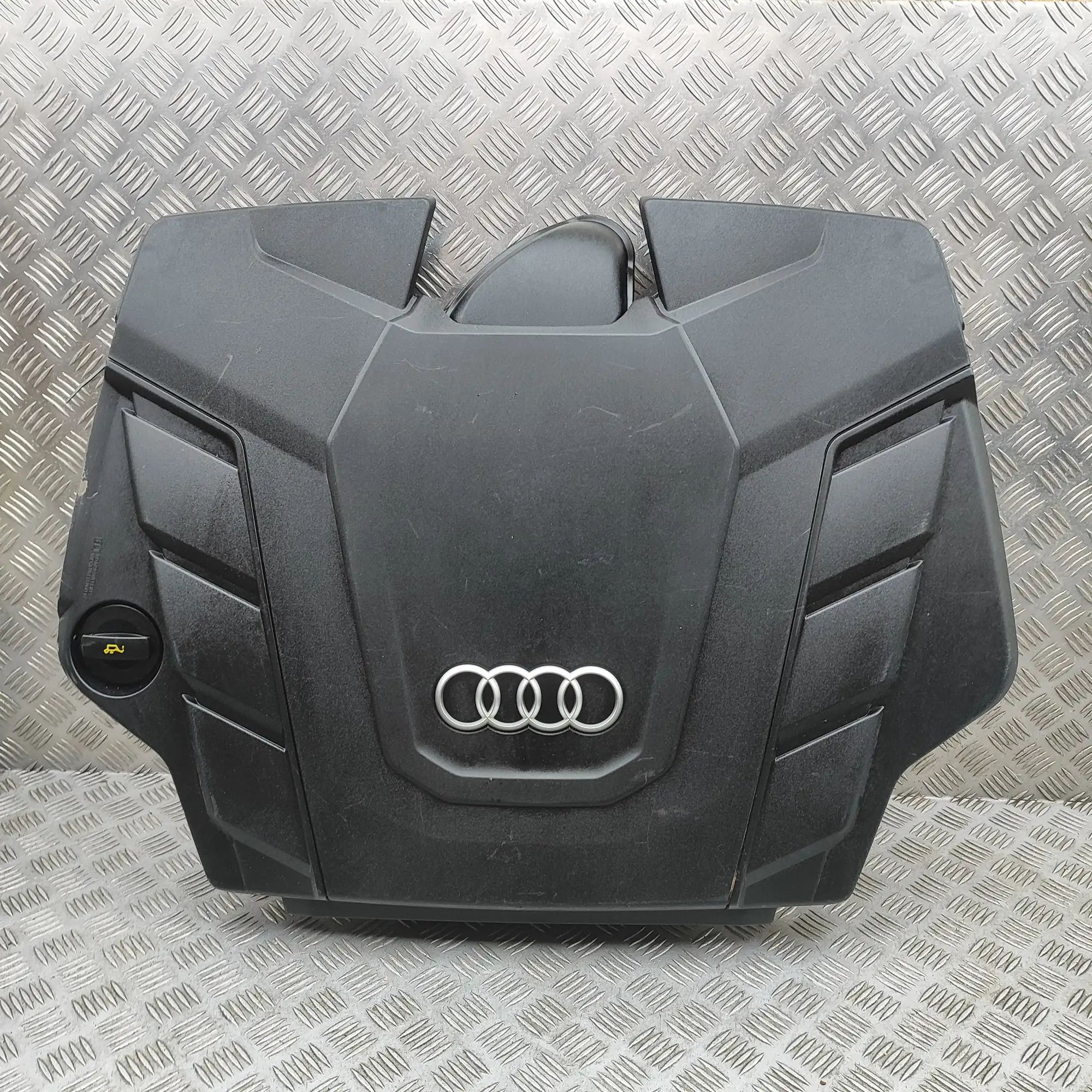 Audi Q8 Õhufiltri korpus (2.5) 4M0133835G, 06M129684G Air Filter Box AUDI Q8 (...