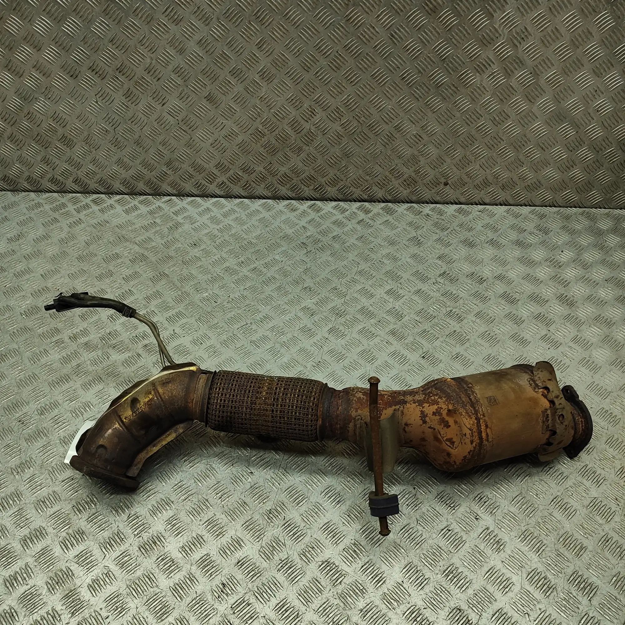 Volvo S60 katalysaattori 32330747 Catalytic Converter VOLVO V60 (II 225,...
