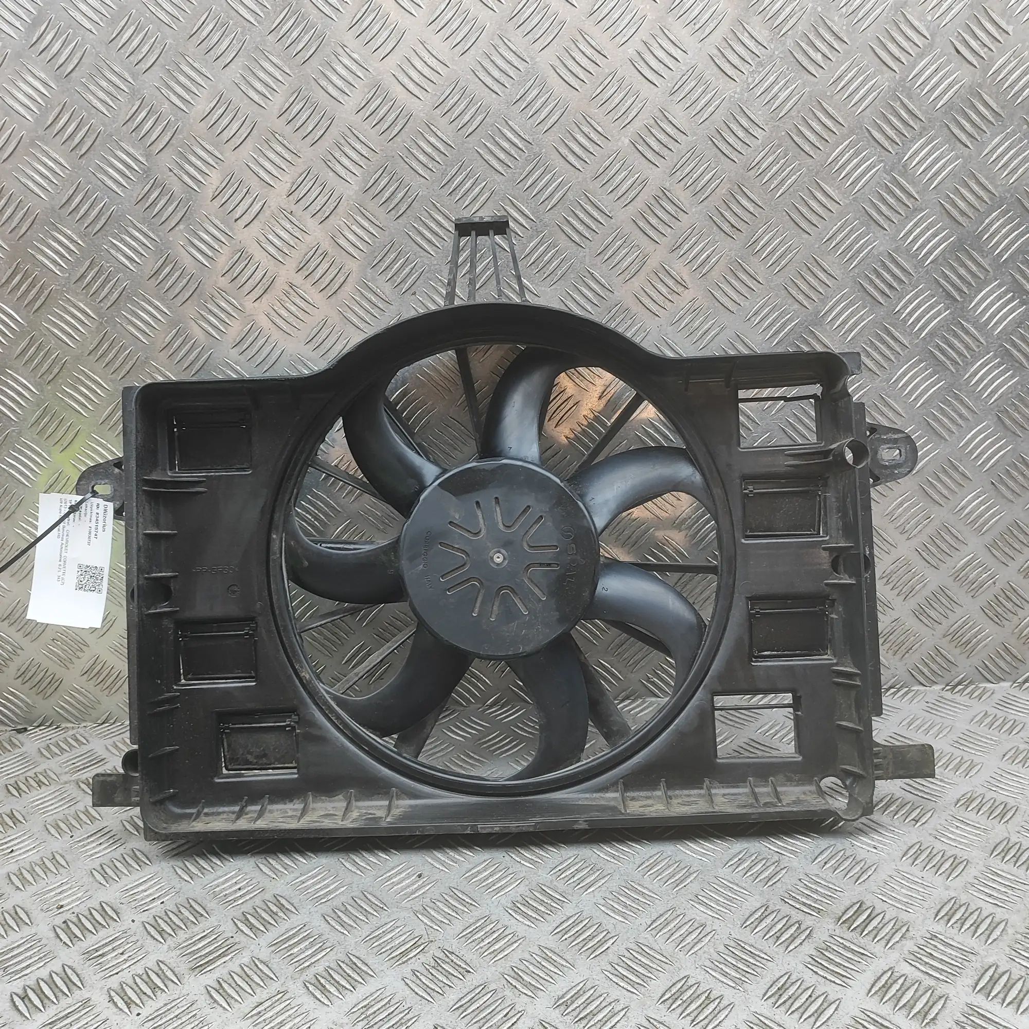 Chevrolet Corvette (C7) Engine Cooling Fan Shroud 84128343 Engine Cooling Fan Shroud CHEVROLET CO...