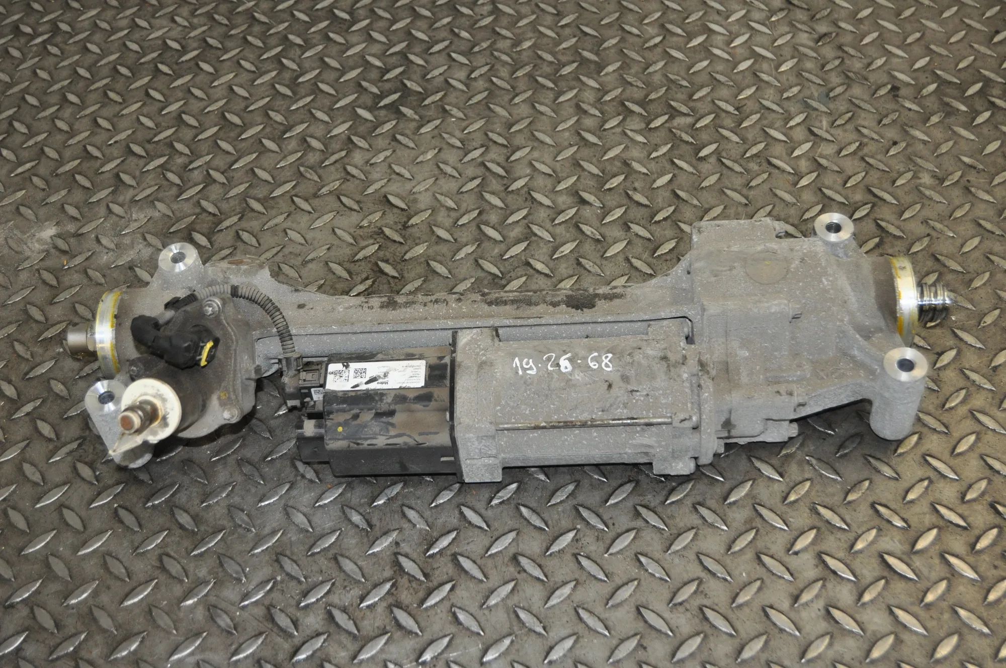 Mercedes-Benz A (W176) ohjaushammastanko A2224604900 Steering Rack MERCEDES-BENZ S-CLASS...
