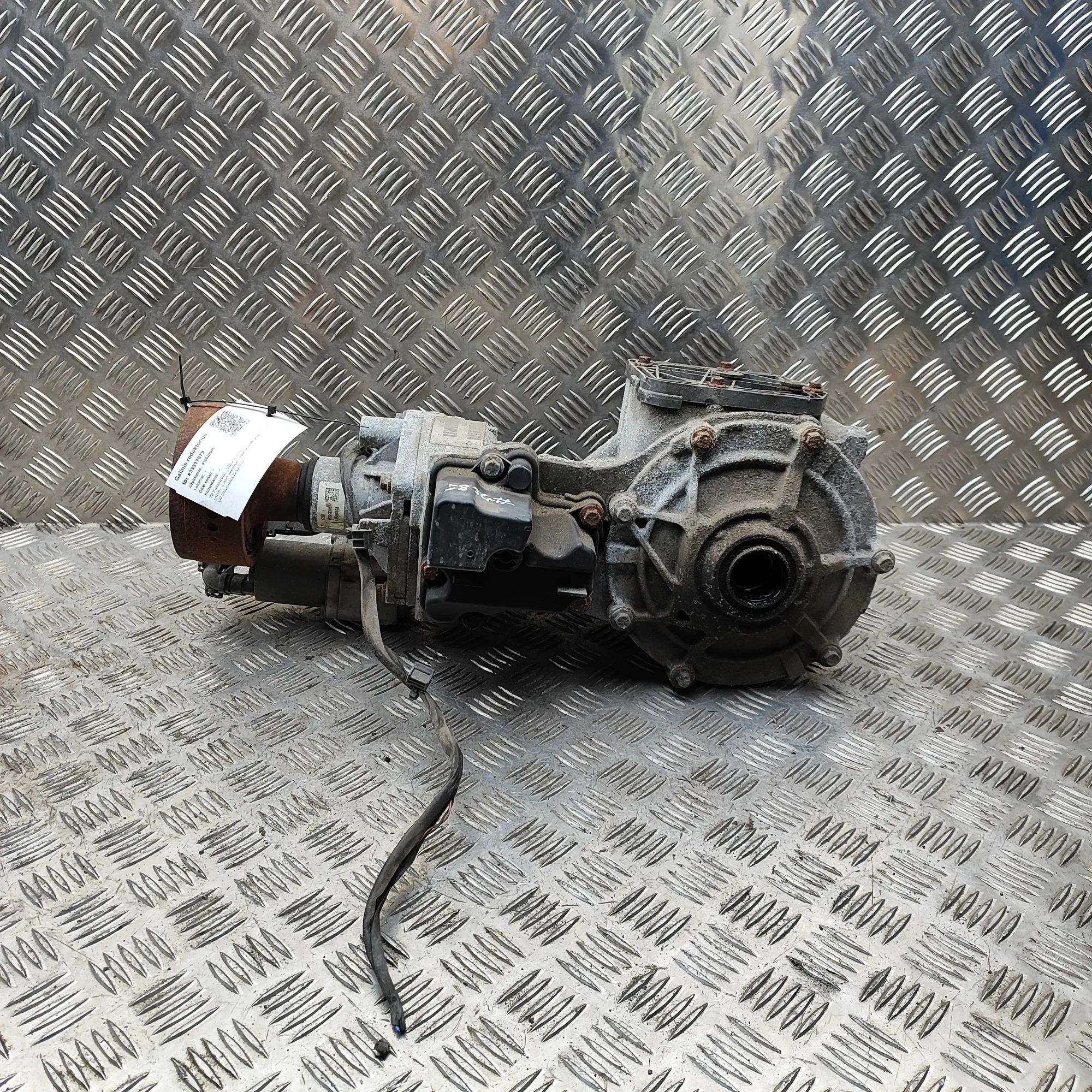 Volvo S60 takatasauspyörästö P31492601, 31492601, P1216710 Rear Differential...