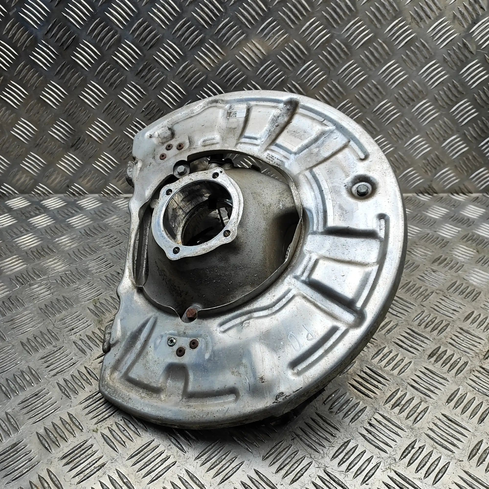 Porsche 911 (992) Front Right Wheel Hub 992407258H Front Right Wheel Hub PORSCHE 911 (9...