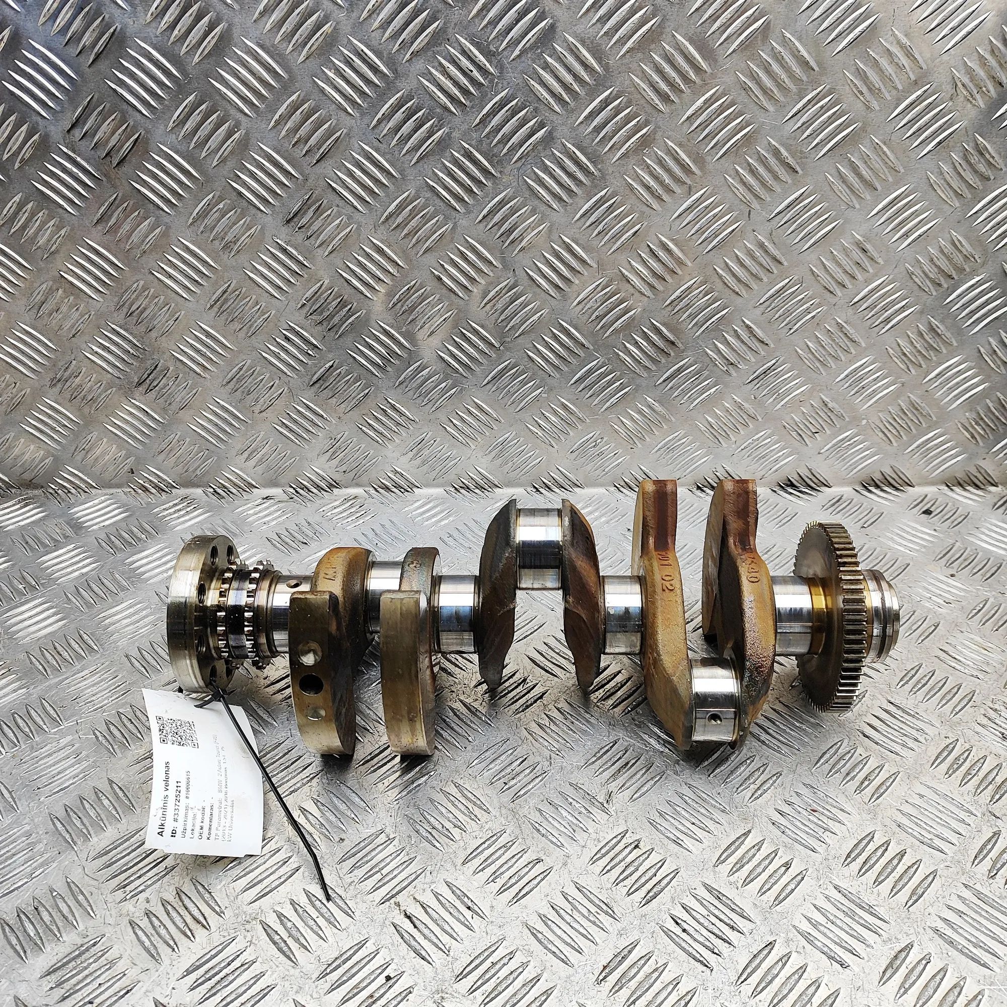 BMW 2 (F22 / F23) crankshaft 7640930 Crankshaft BMW 2 SERIES (Active Tourer ...
